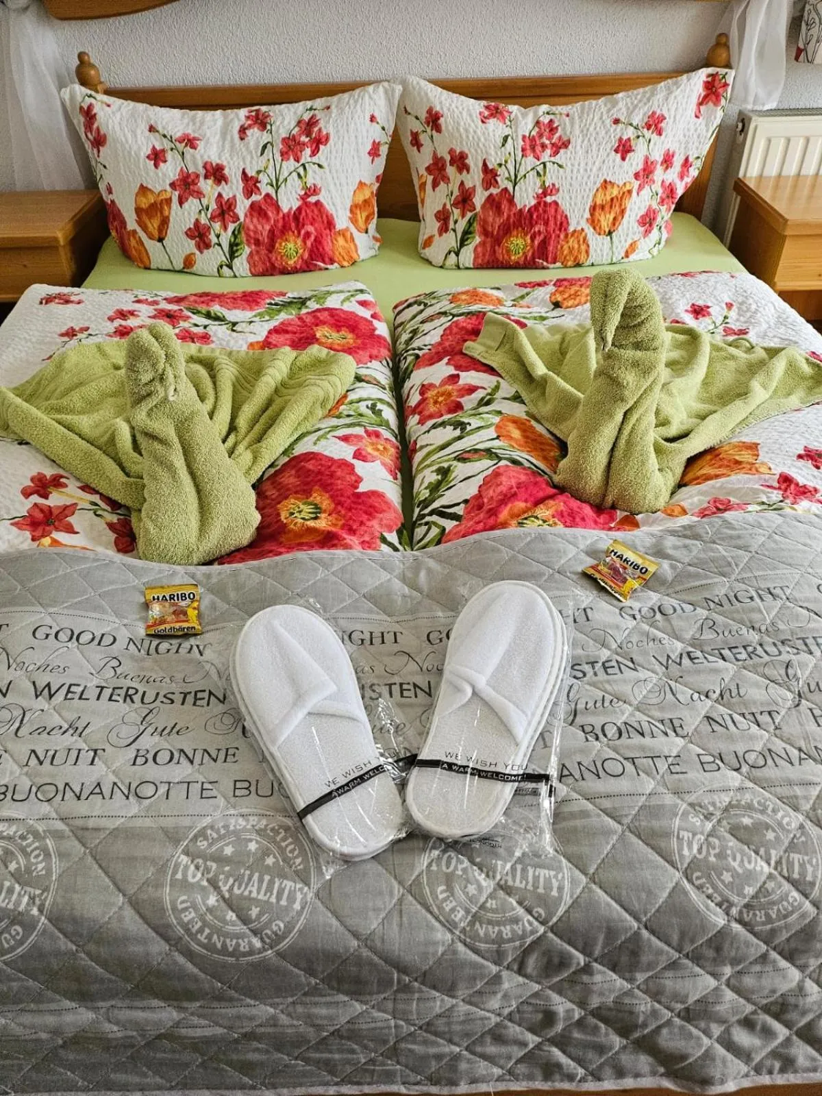 Bed in Landhotel "Zum ersten Siedler"