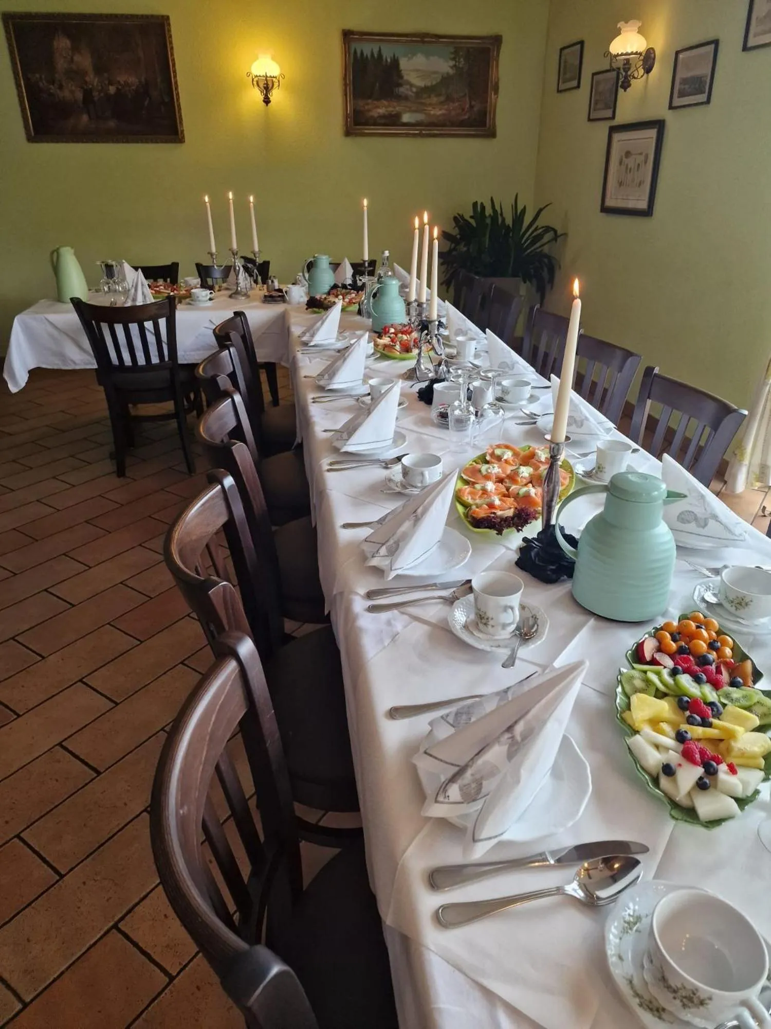 Restaurant/places to eat in Landhotel "Zum ersten Siedler"