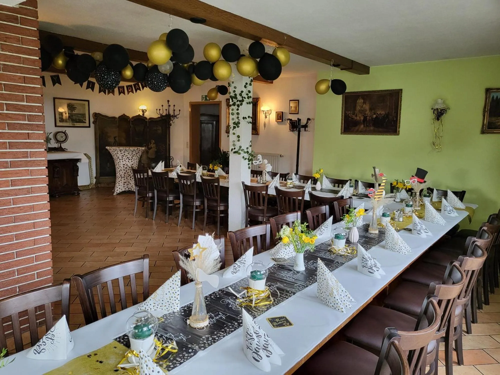 Restaurant/places to eat in Landhotel "Zum ersten Siedler"