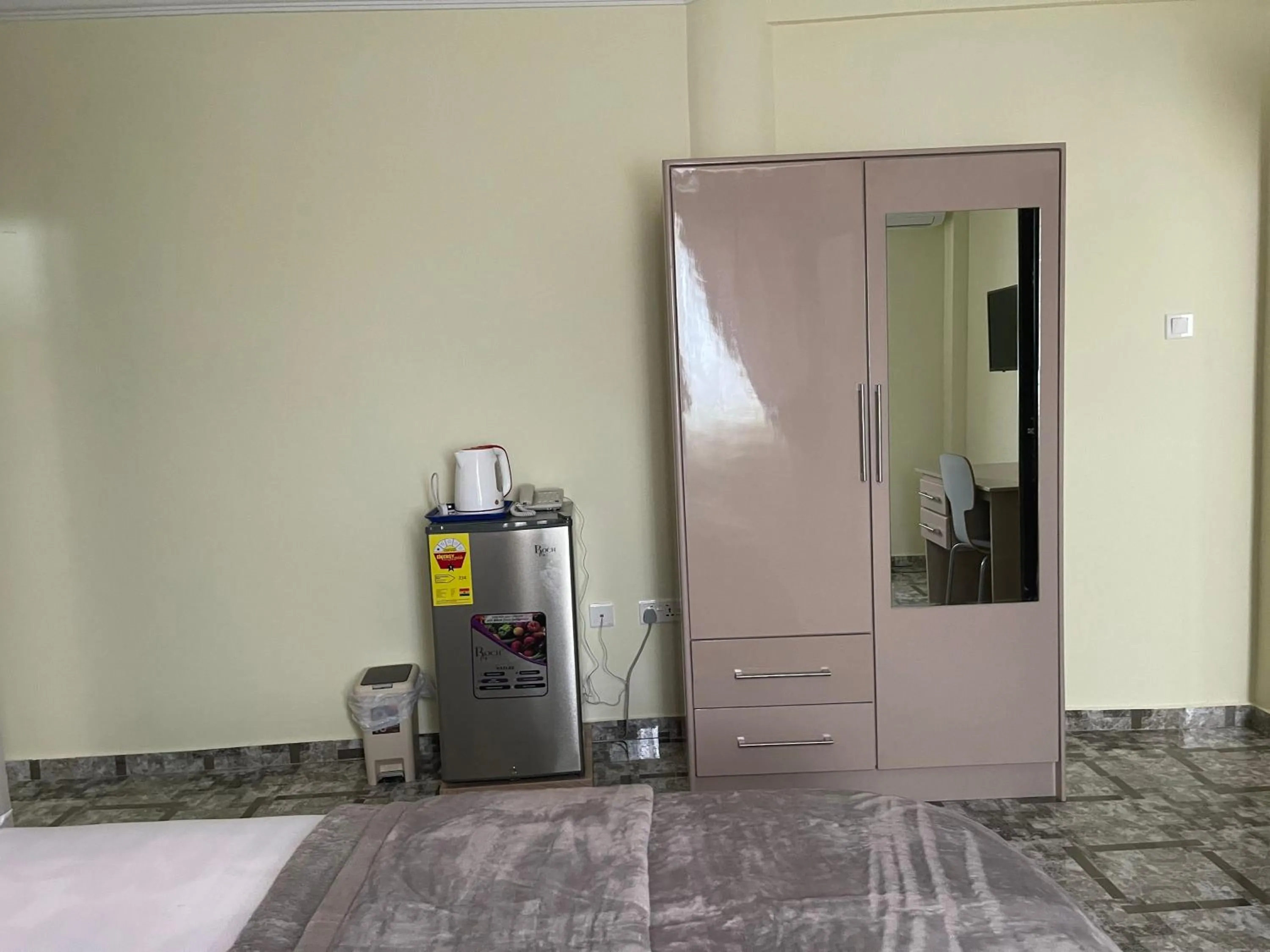 wardrobe in Exotic Palace Hotel