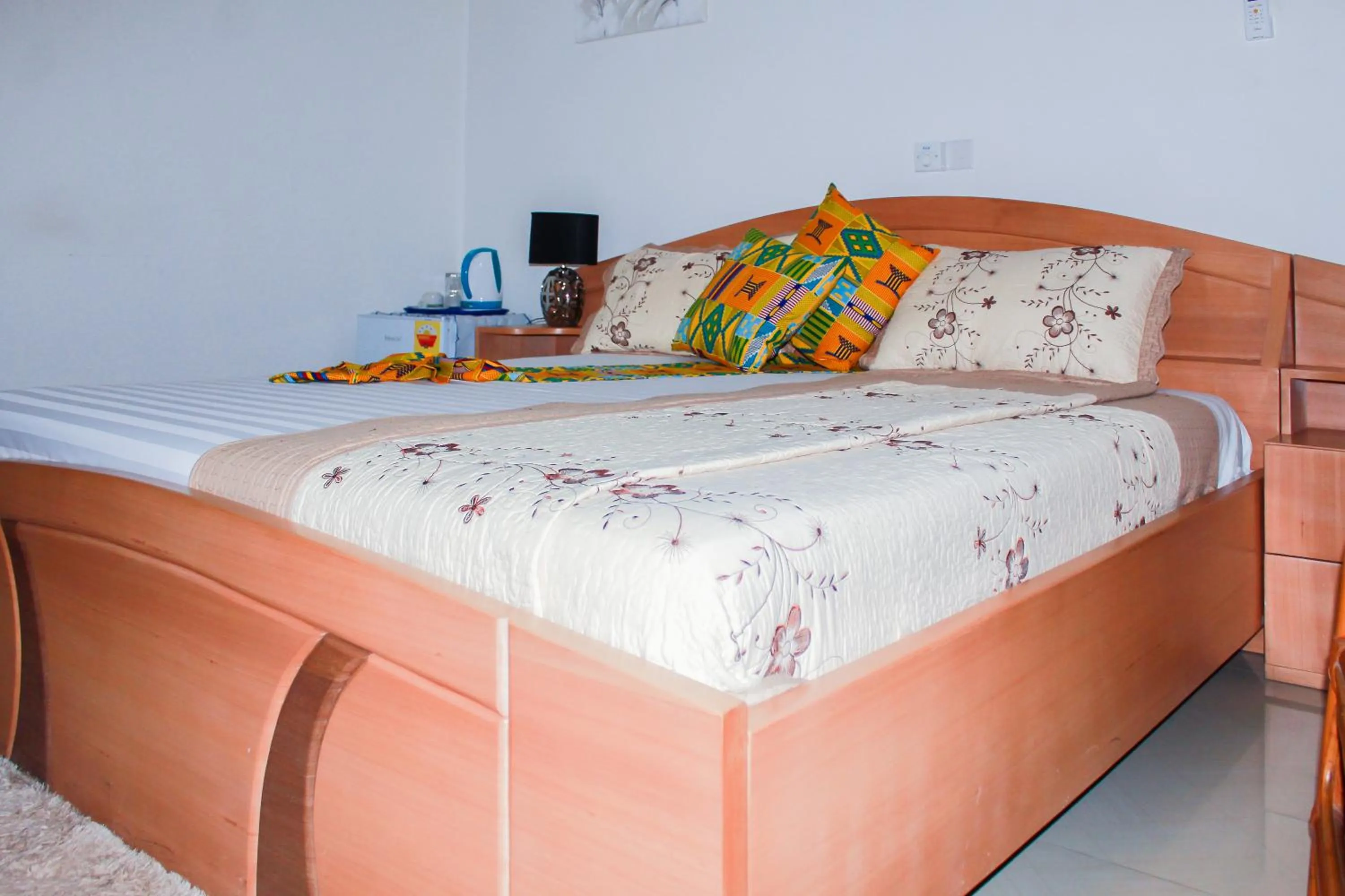 Bed in Exotic Palace Hotel