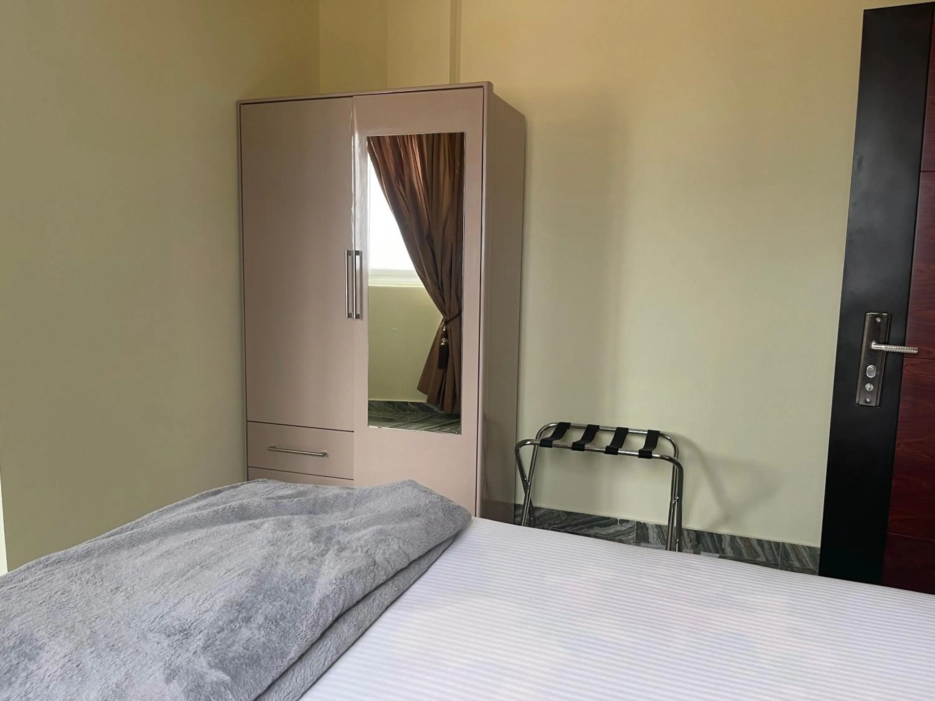 Bed in Exotic Palace Hotel