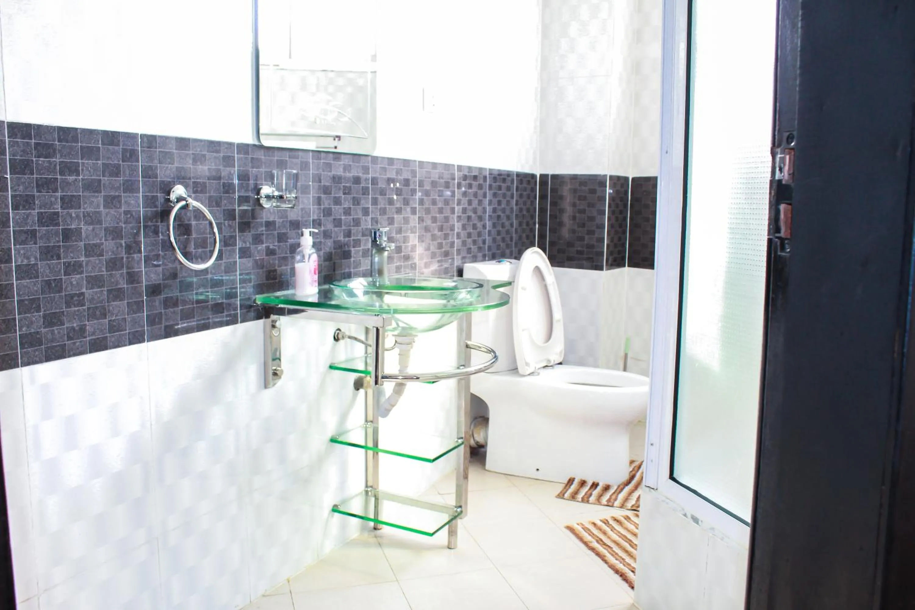 Bathroom in Exotic Palace Hotel