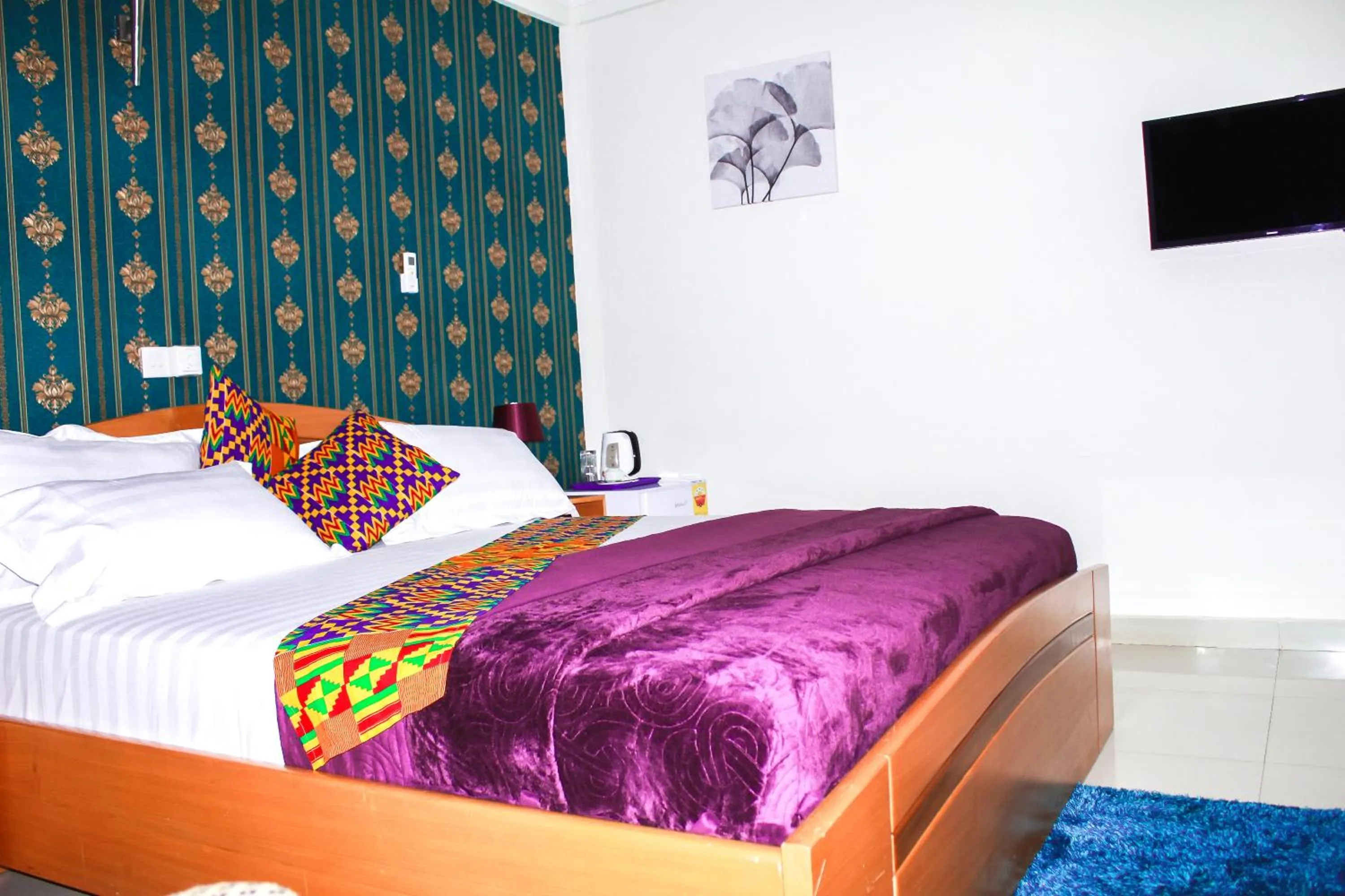 Bed in Exotic Palace Hotel