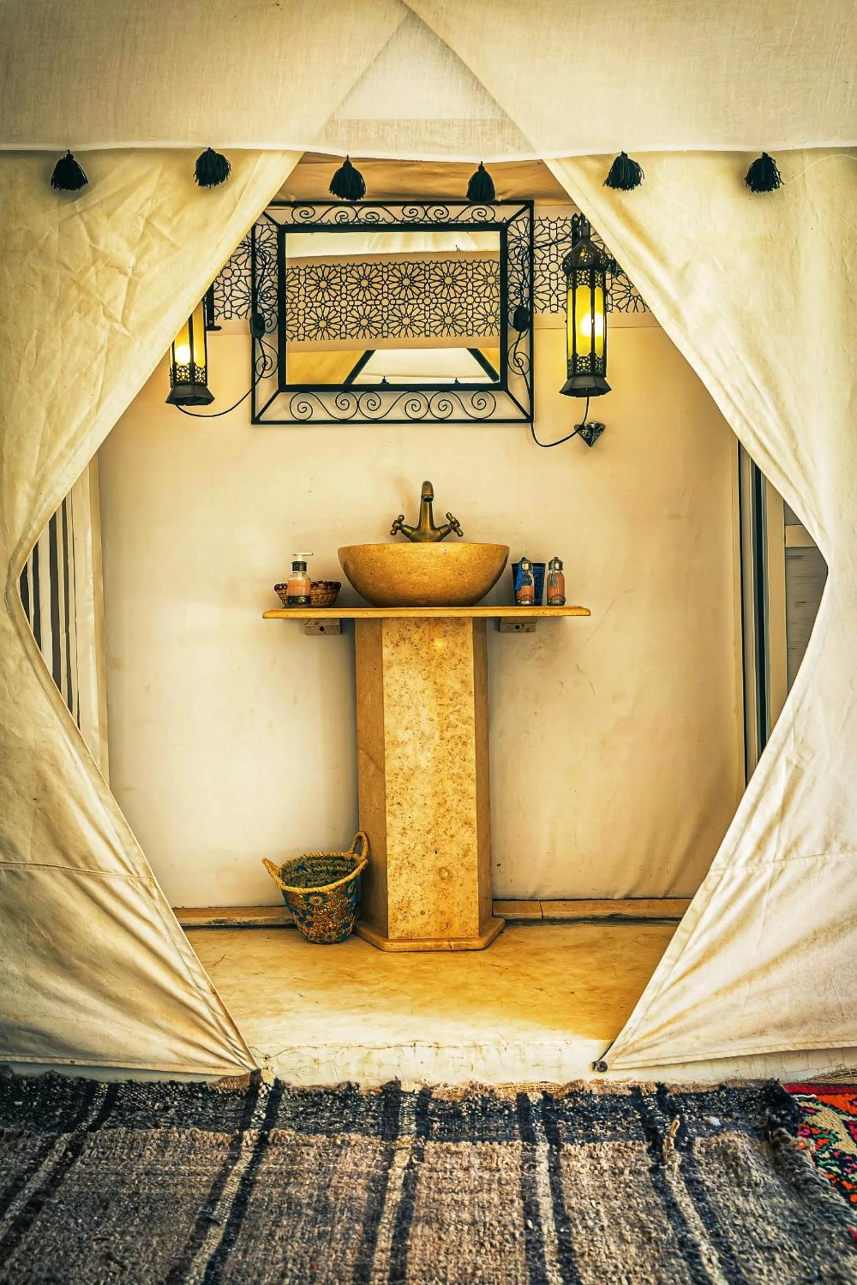 Bathroom in Kasbah Erg Chebbi