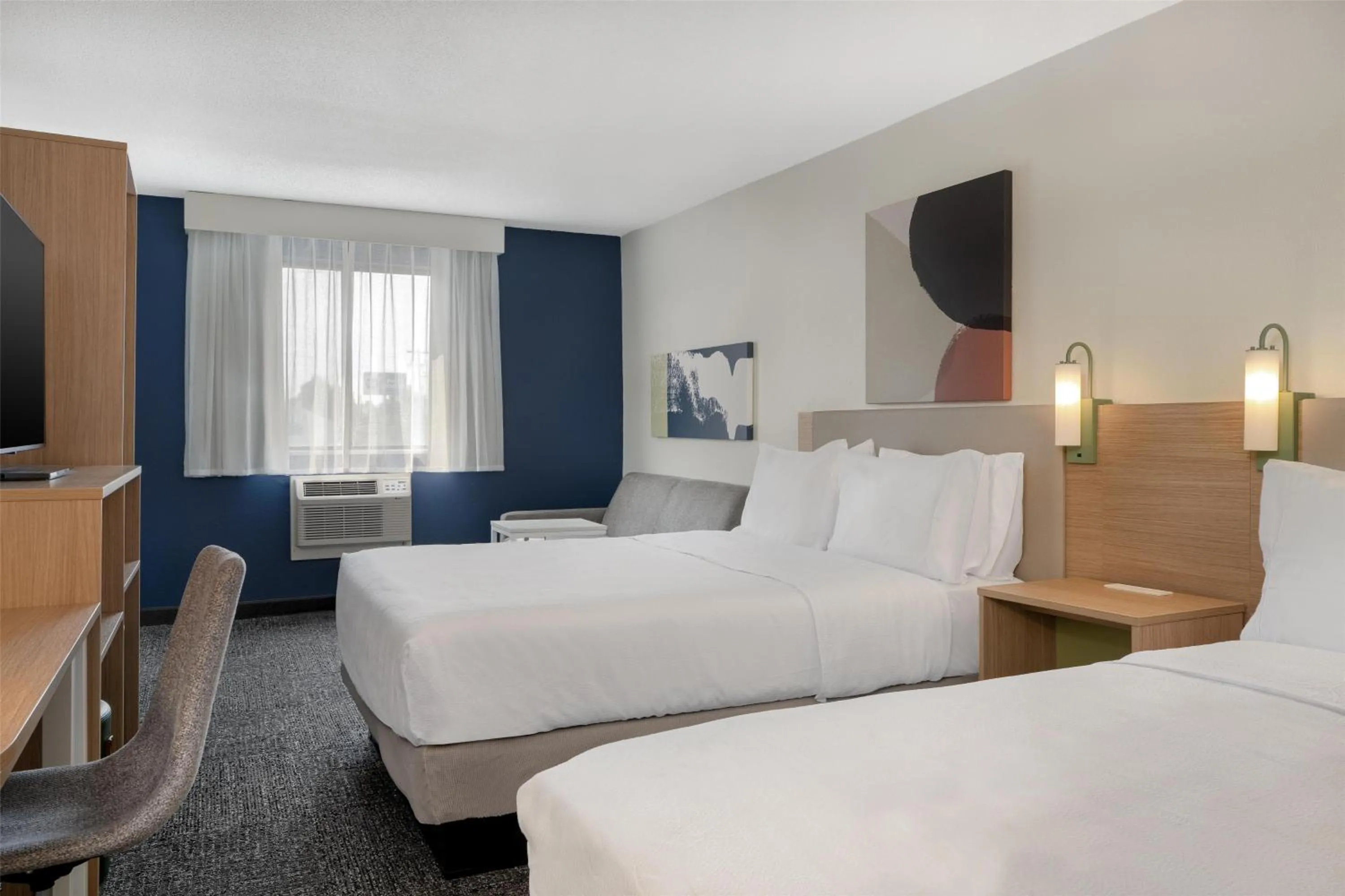 Bed in Spark by Hilton Carlisle South