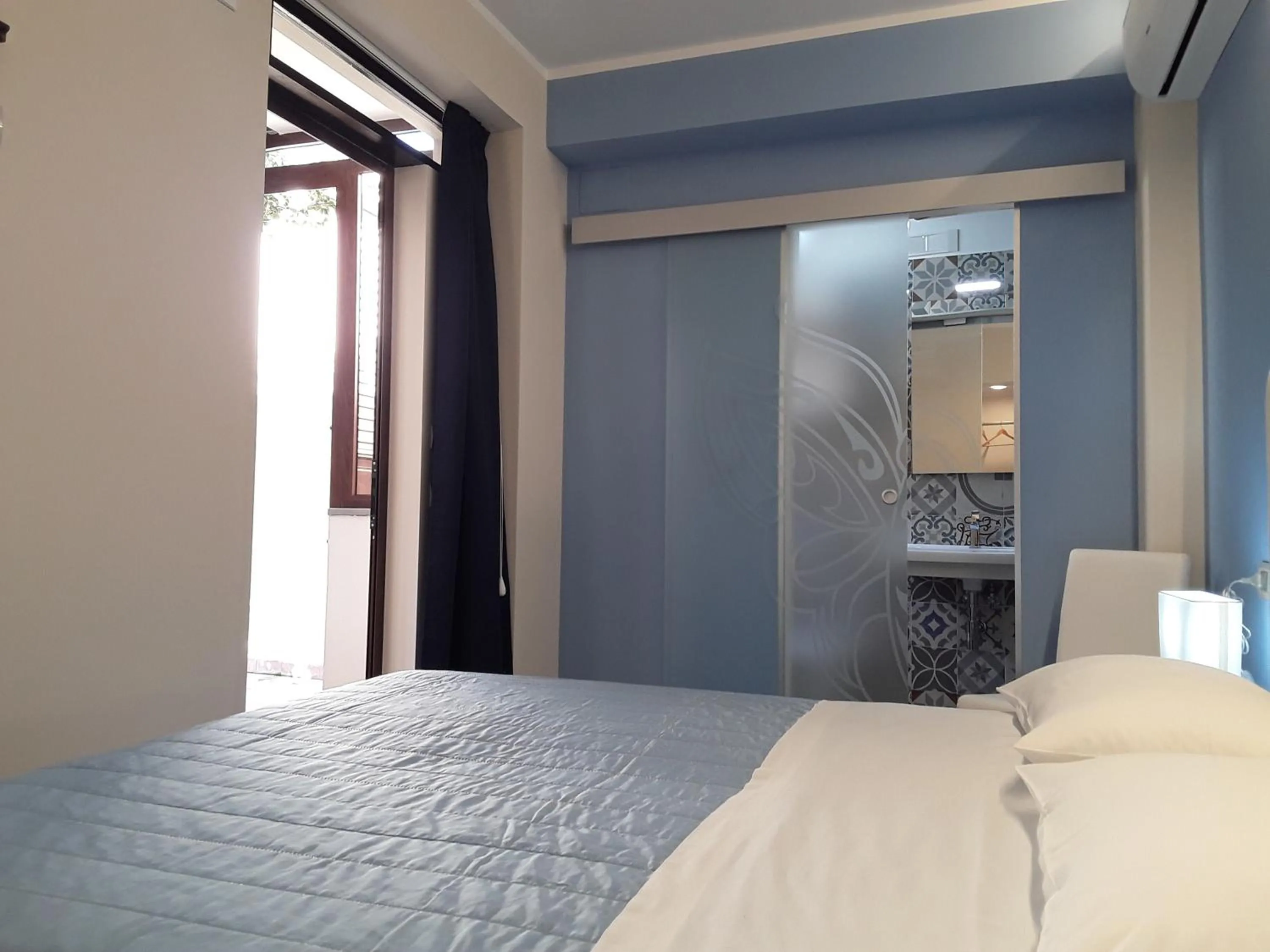 Bedroom in Al Castello B&B