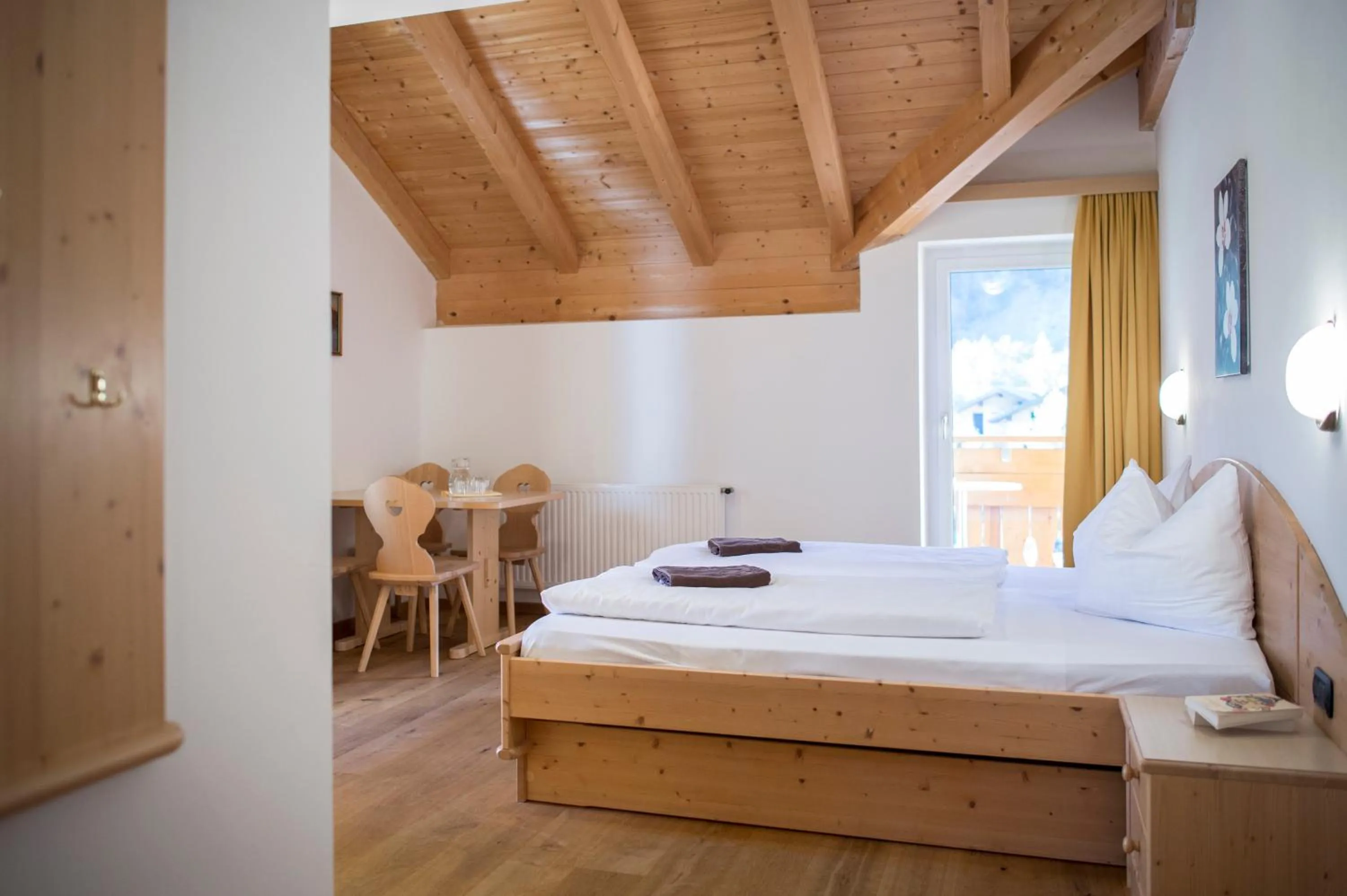 Photo of the whole room, Bed in Hotel Alpin