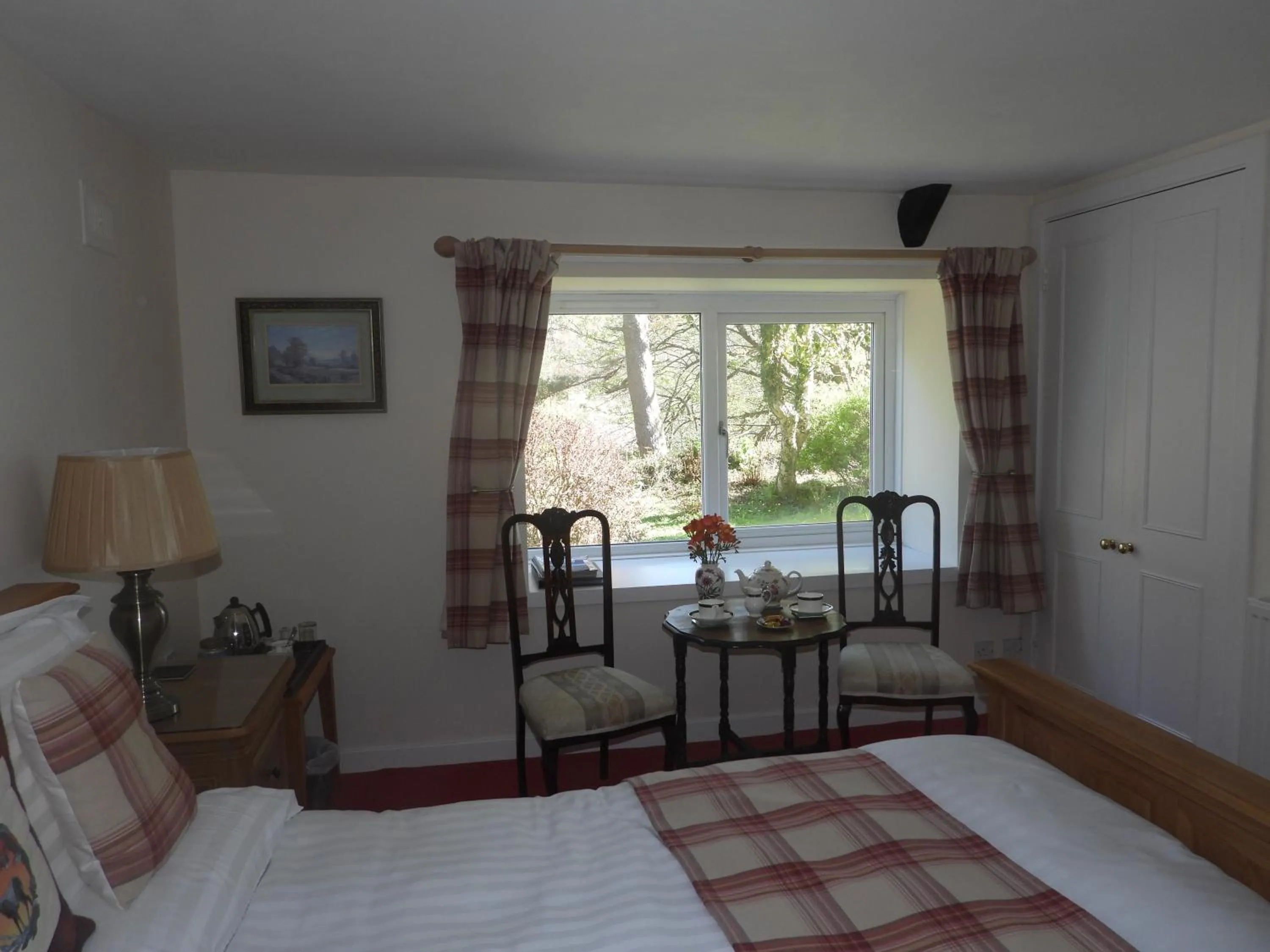 Bedroom, Bed in The Old Cottage