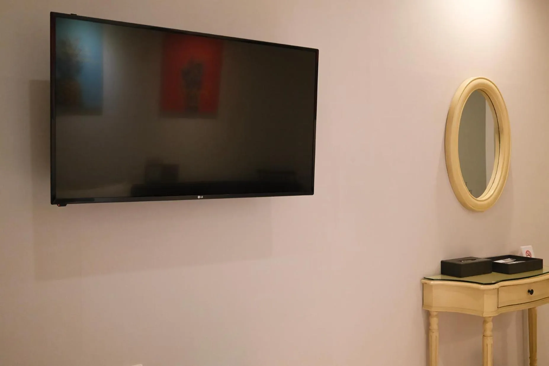 TV and multimedia in 호텔 인썸니아 Hotel Insomnia 失眠酒店