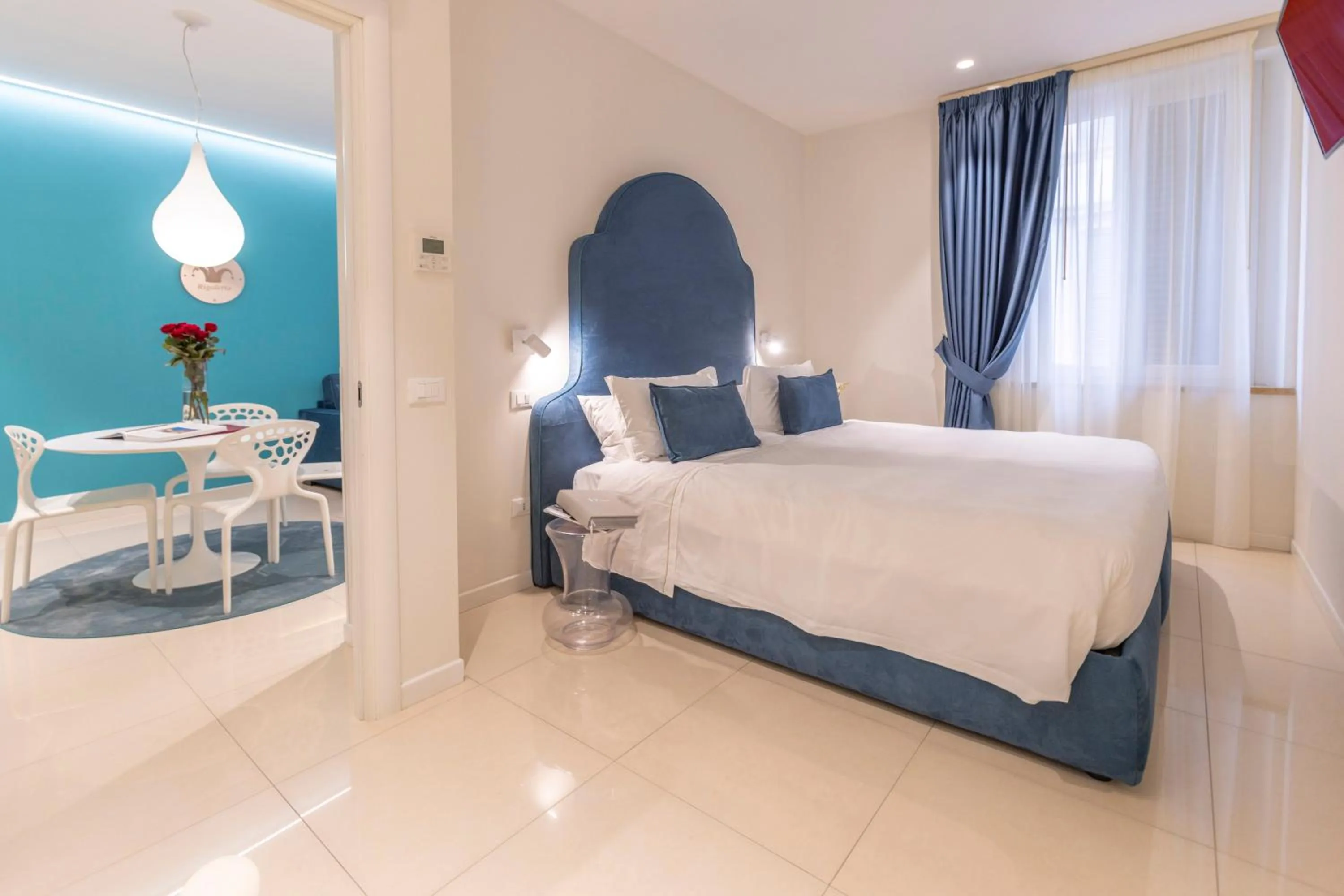 Bedroom, Bed in Opera Relais De Charme - Aparthotel