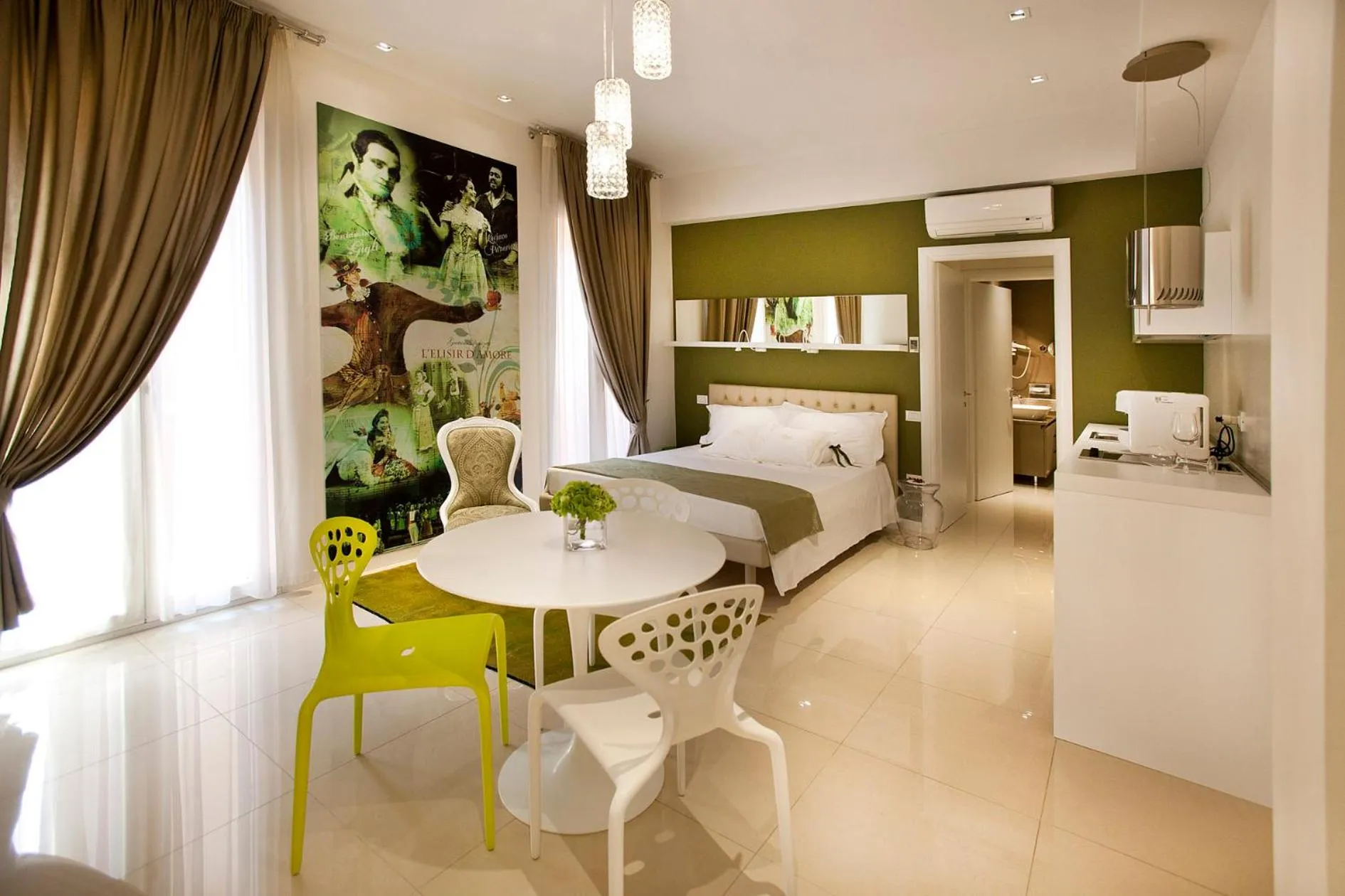 Photo of the whole room, Bed in Opera Relais De Charme - Aparthotel