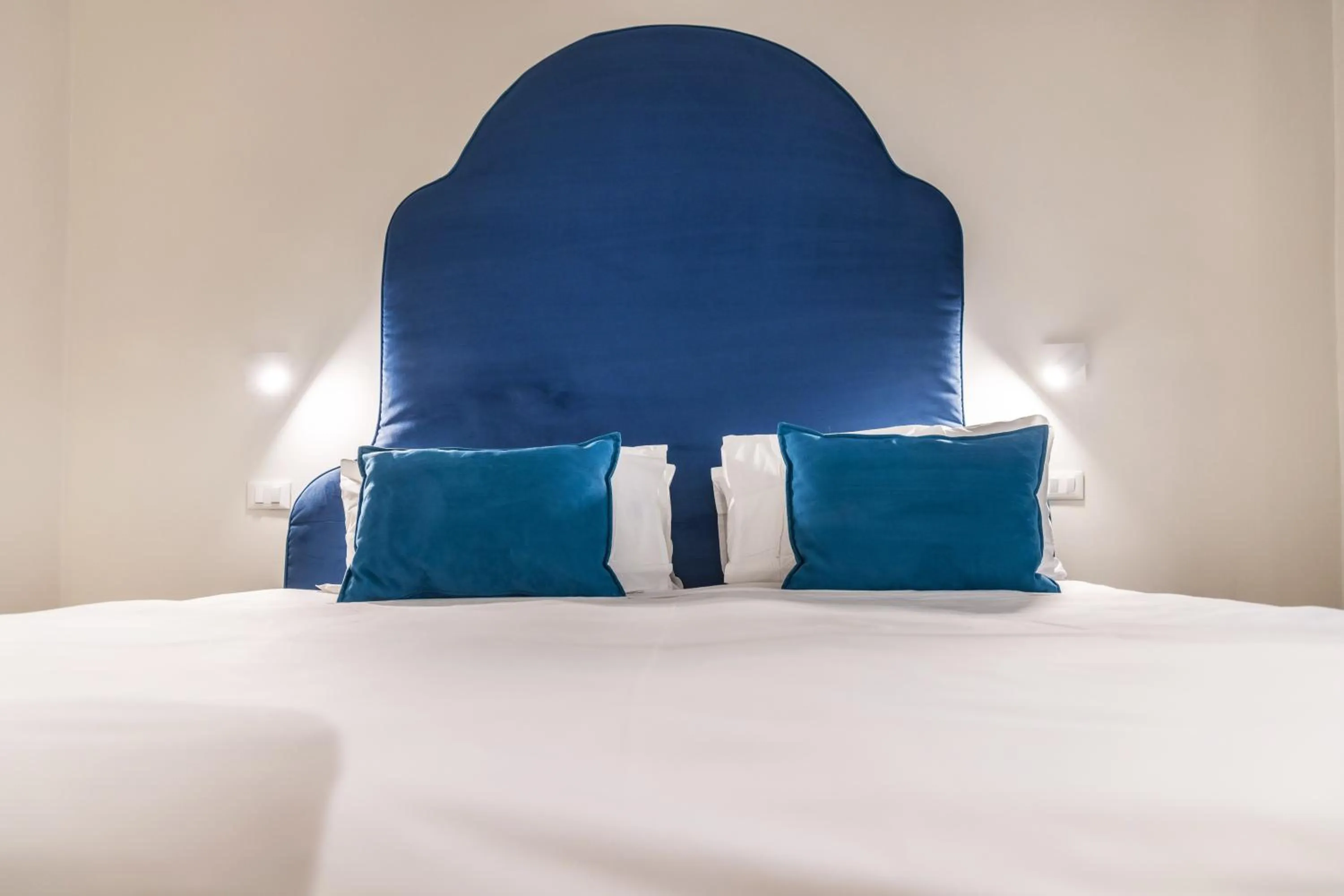 Bedroom, Bed in Opera Relais De Charme - Aparthotel