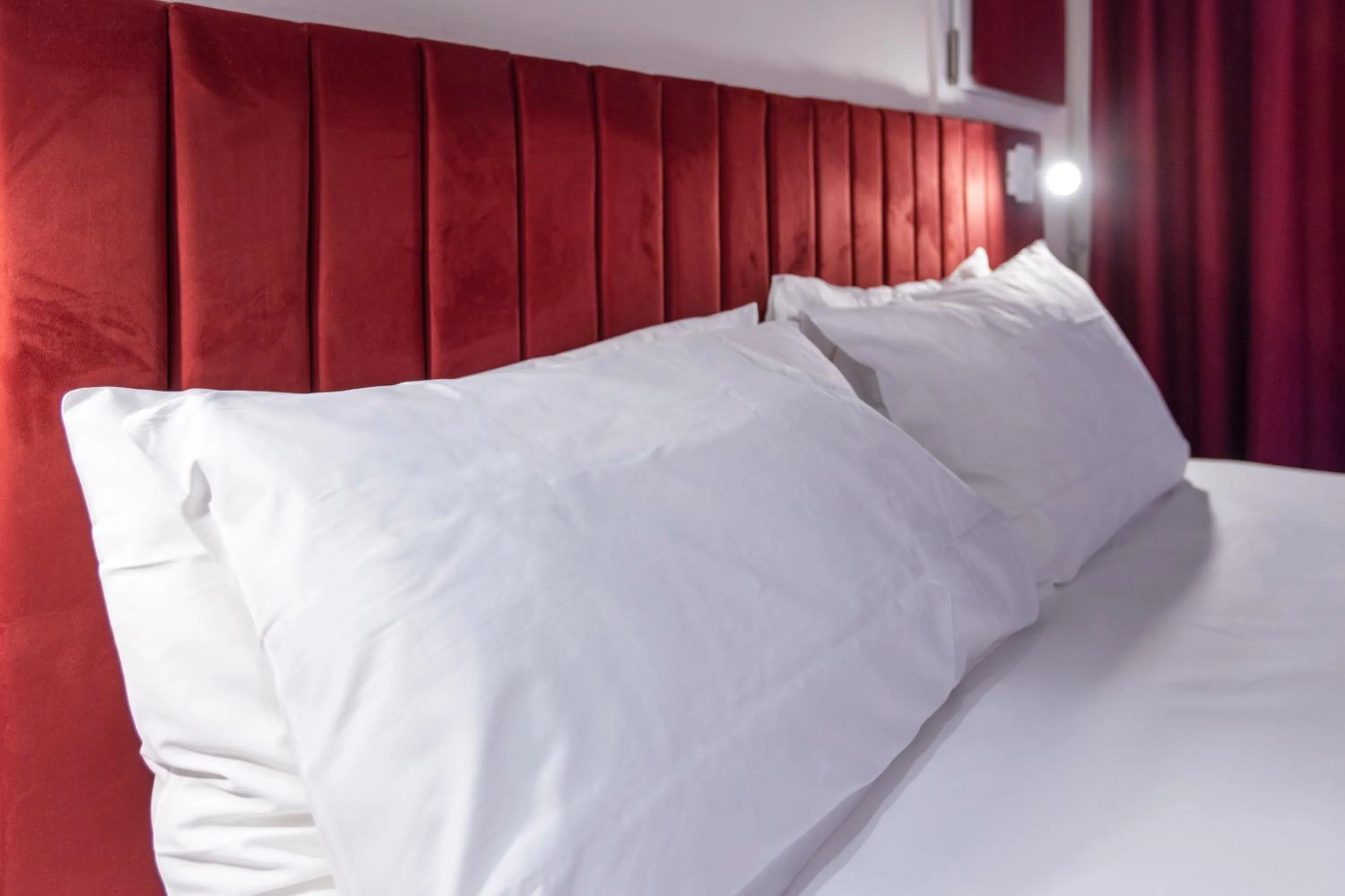 Bedroom, Bed in Opera Relais De Charme - Aparthotel