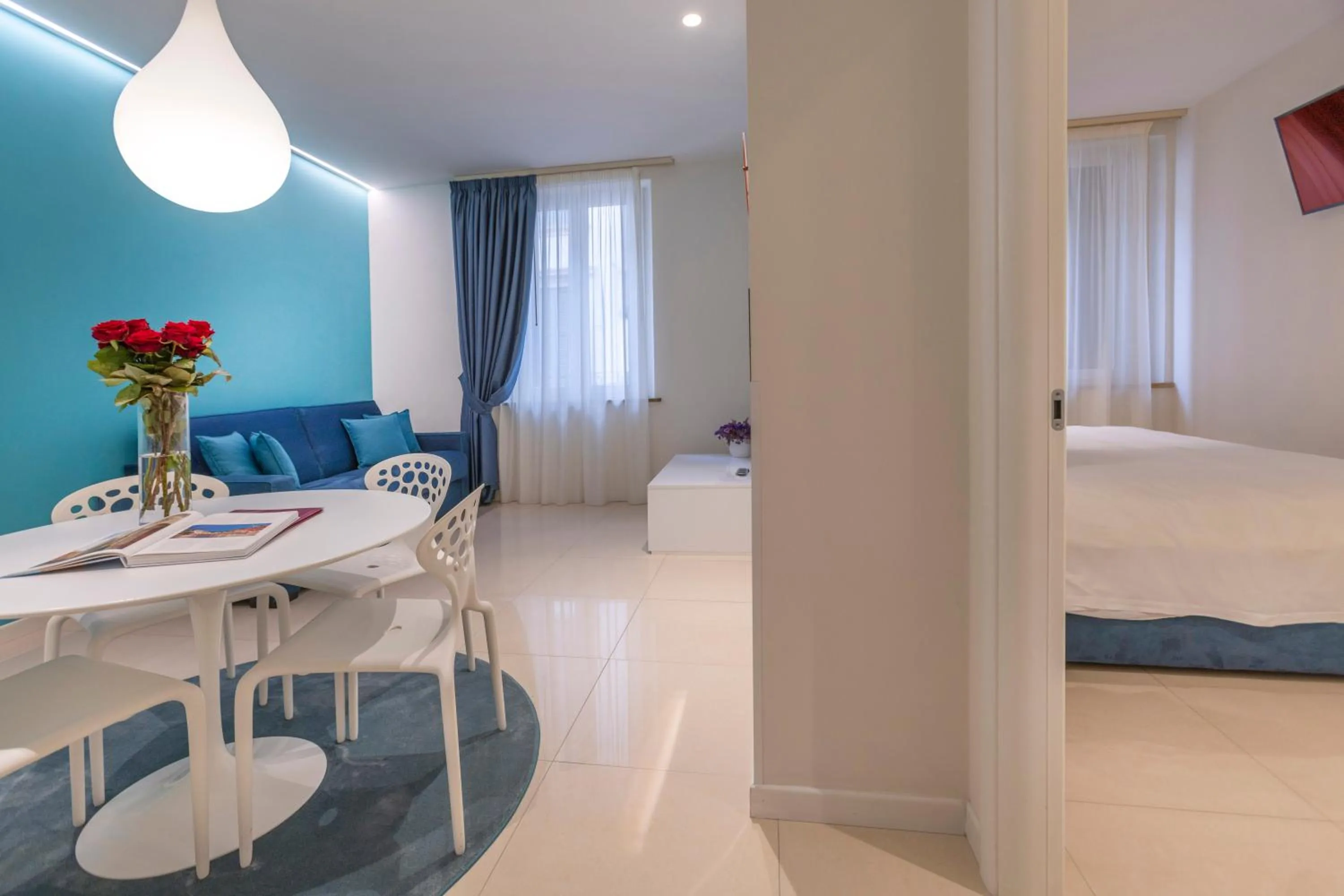 Living room, Bed in Opera Relais De Charme - Aparthotel