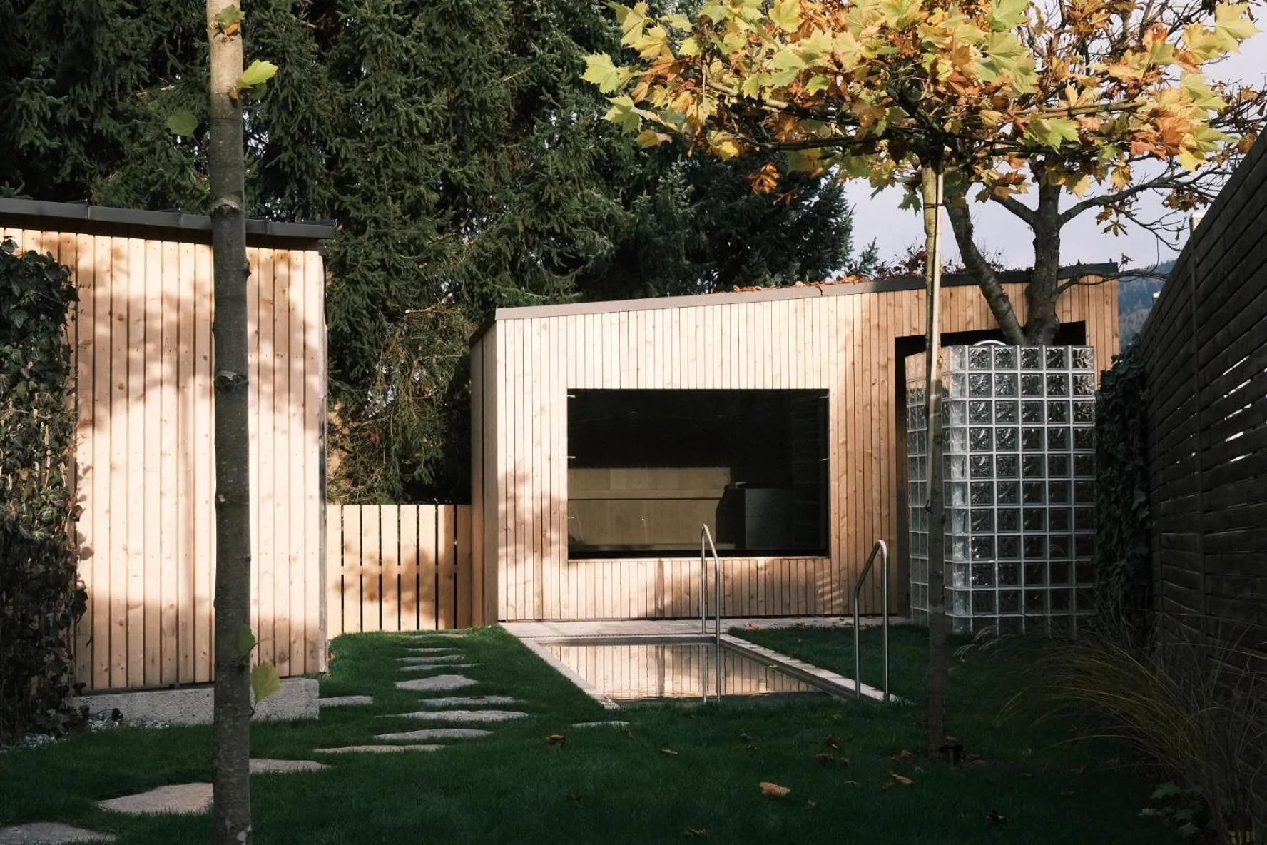 Garden in ARX Guesthouse