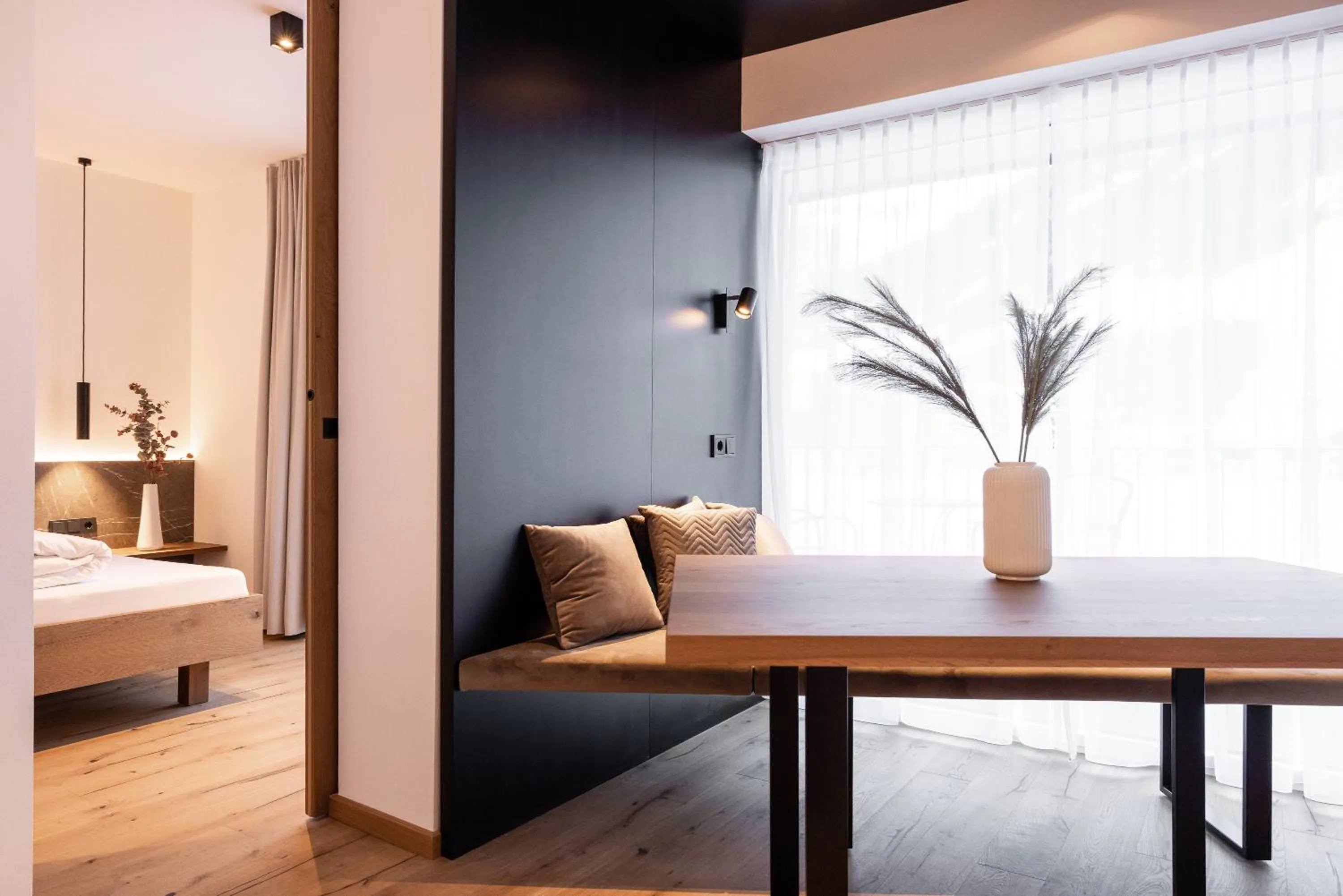 Living room, Bed in Max Mountain Apartments