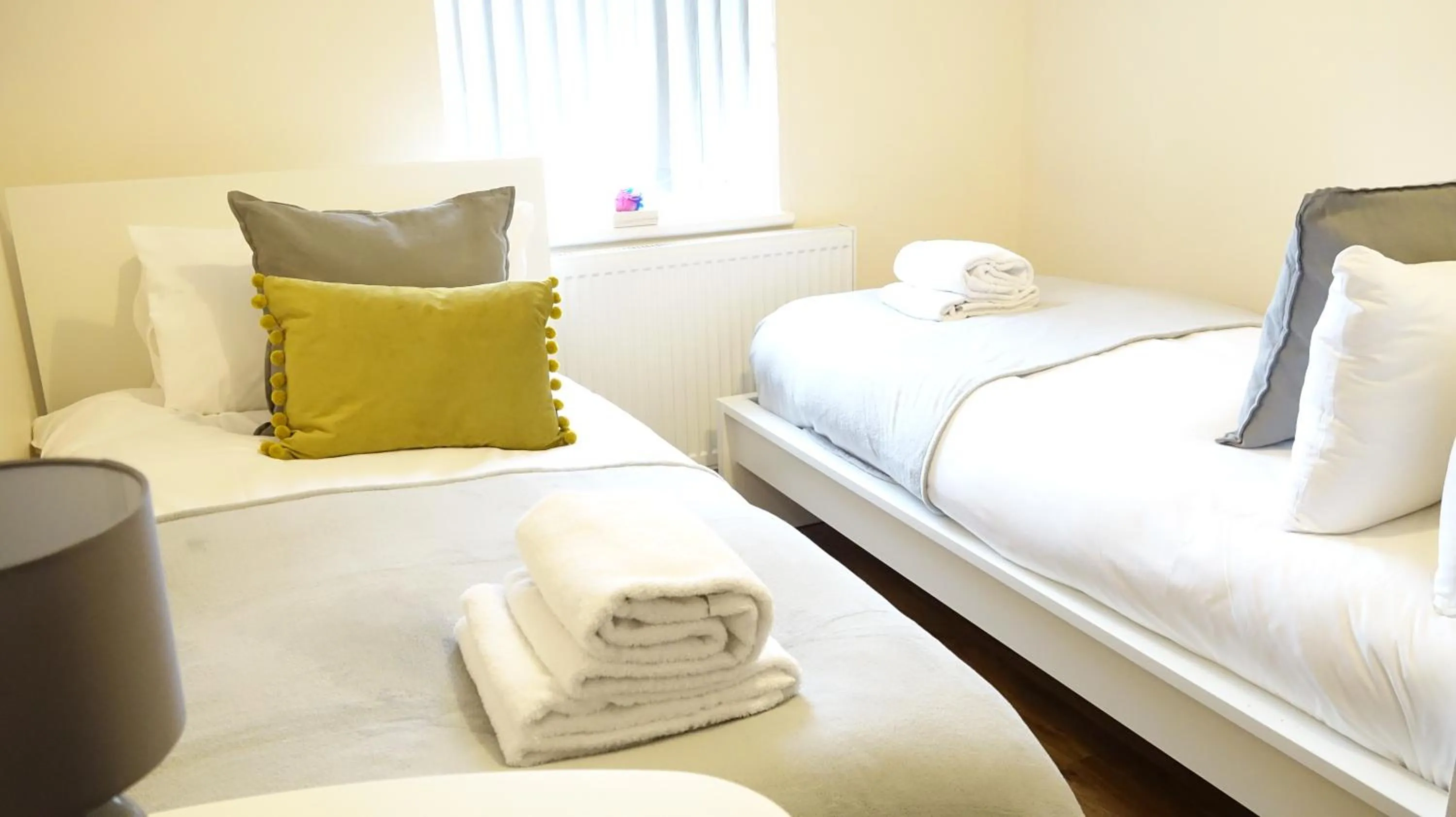 Bedroom, Bed in Heathrow Ensuite Rooms- Auto check in
