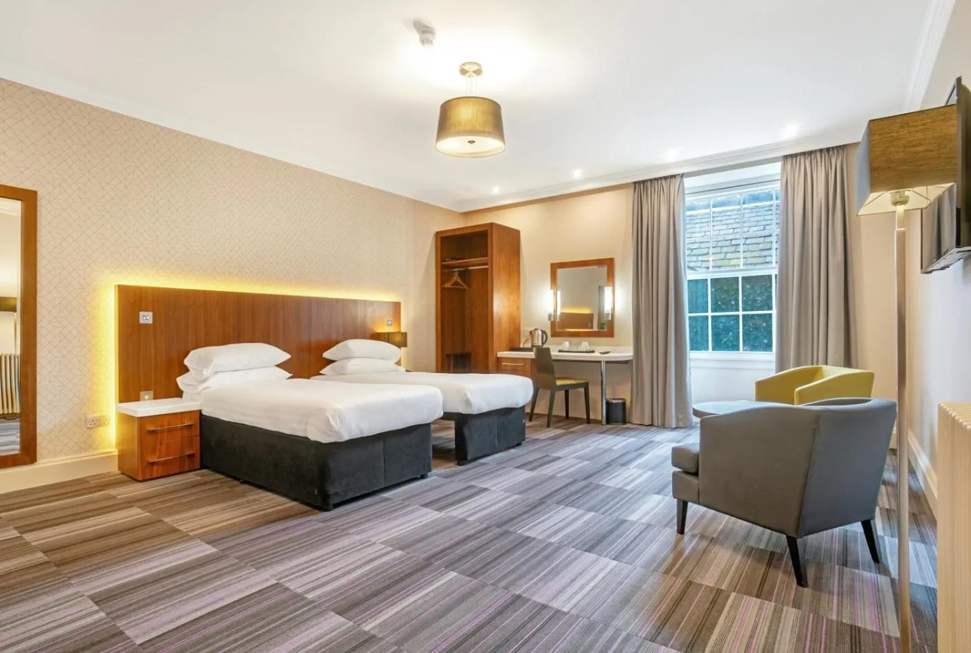 Photo of the whole room, Bed in The Place Hotel