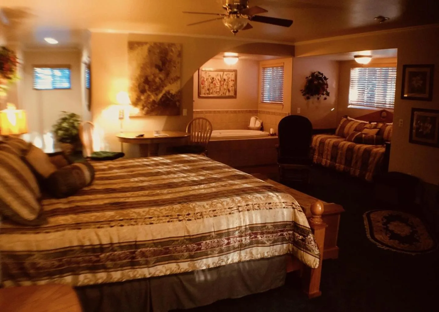 Bed in Giant Oaks Lodge