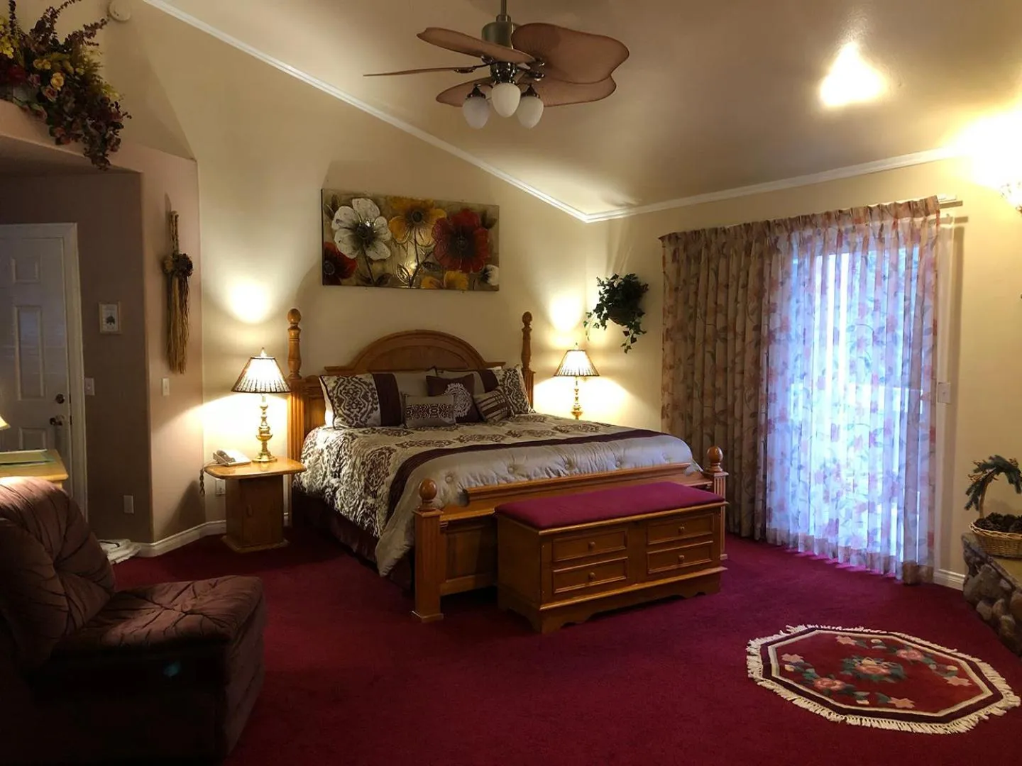 Bed in Giant Oaks Lodge