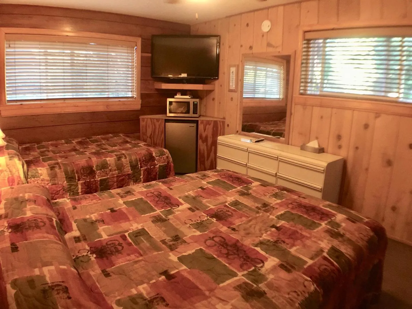 Bed in Giant Oaks Lodge