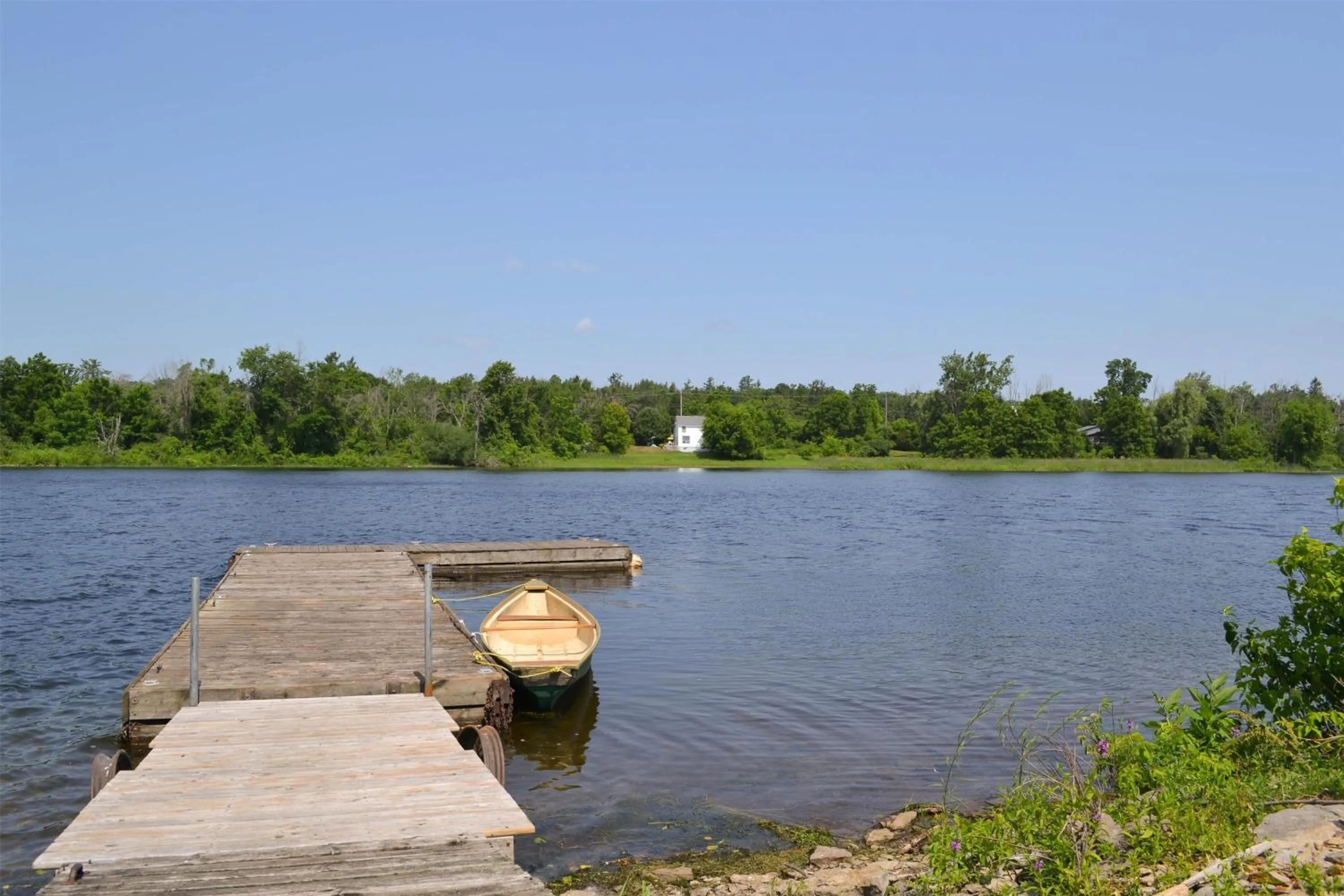 Property building in Motel 6 Campbellford, ON