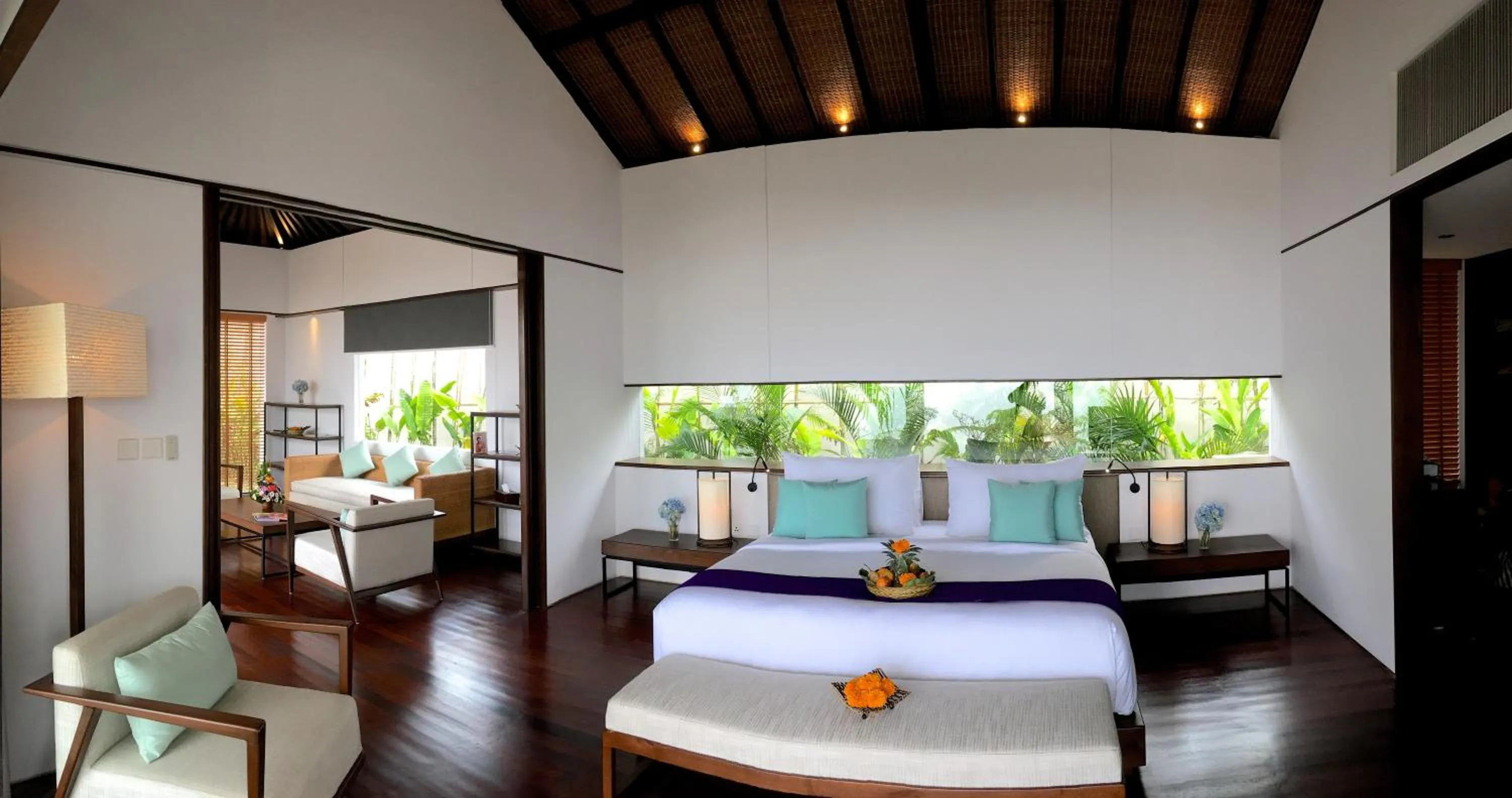 Bed in Alta Vista Mountain Villa Bali