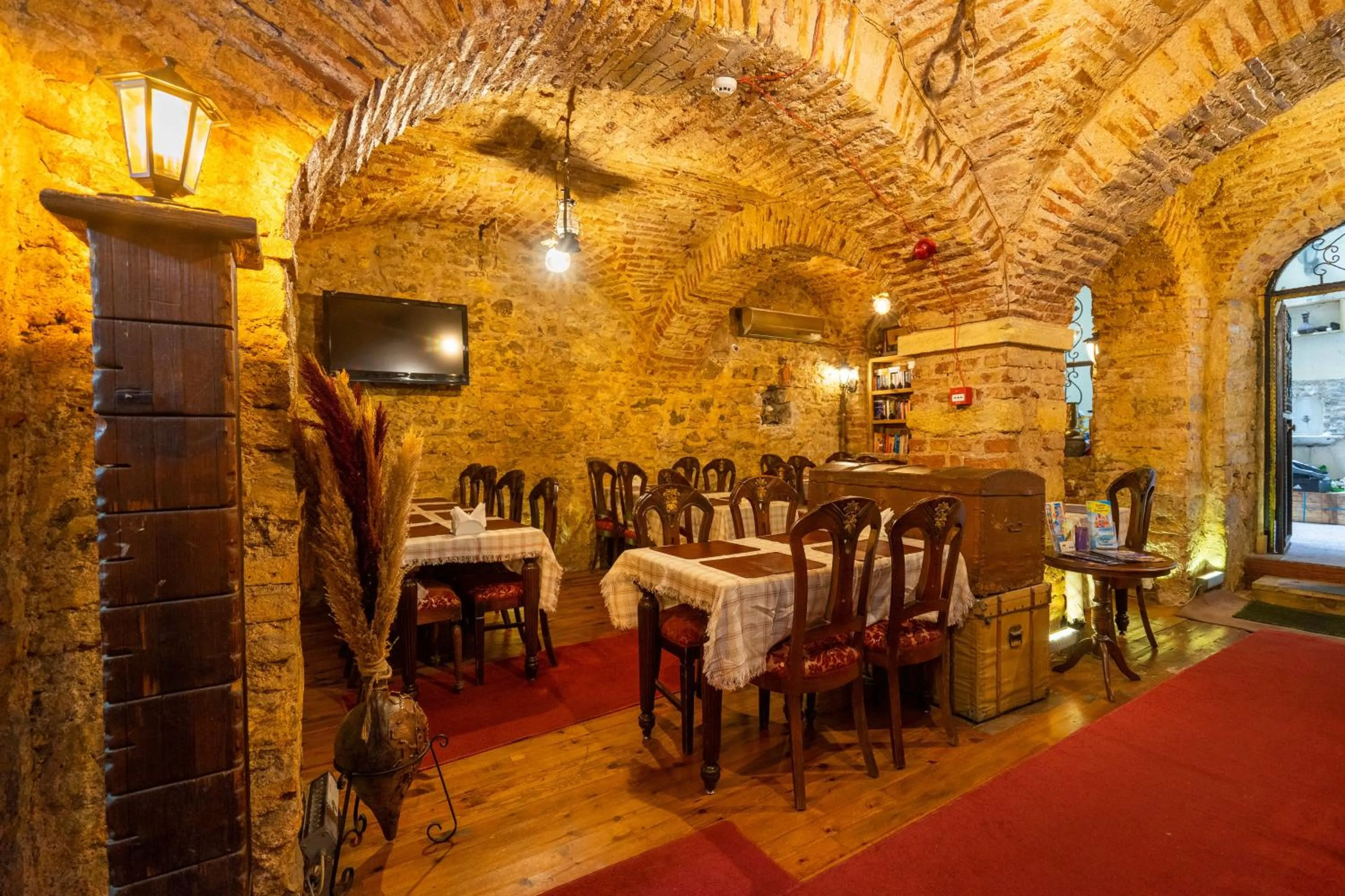 Restaurant/places to eat in Gedikpasa Konagi Hotel