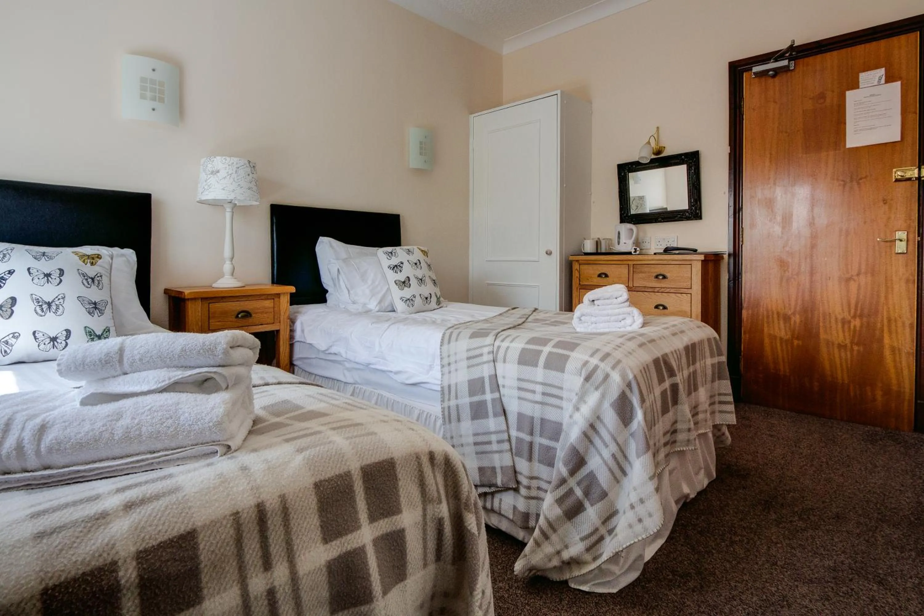 Bed in The Wheatsheaf Inn