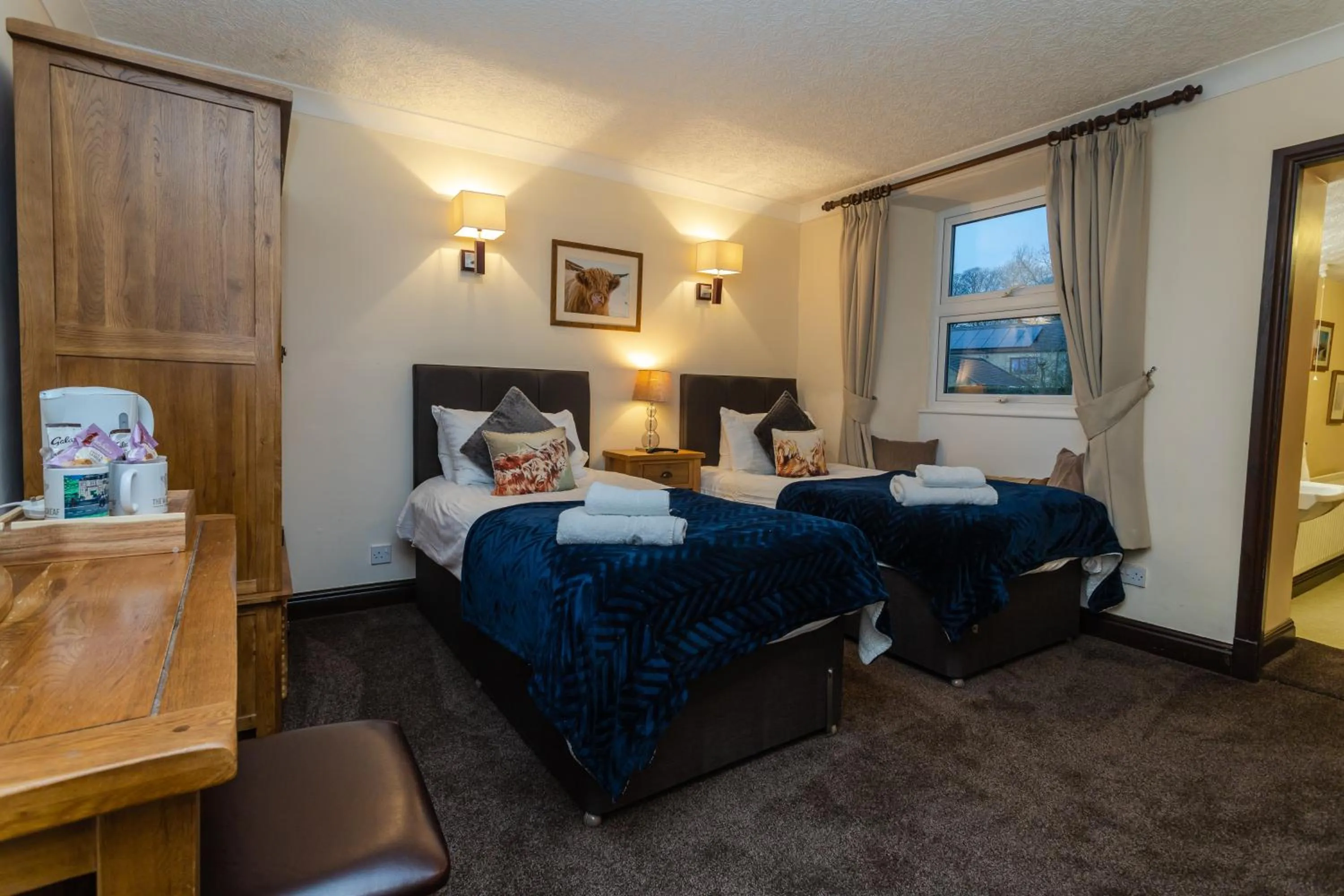 Bed in The Wheatsheaf Inn