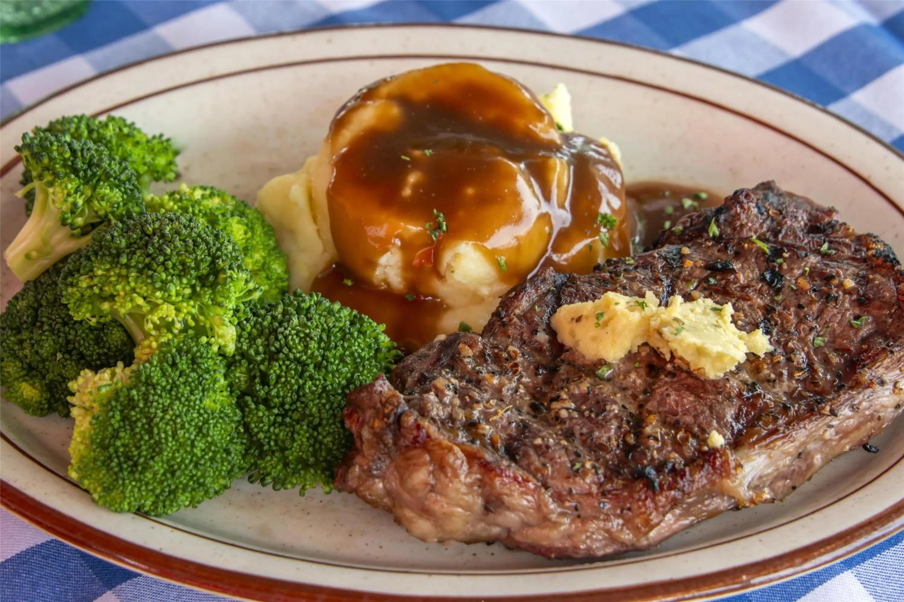 Restaurant/places to eat in Best Western Plus Keene Hotel