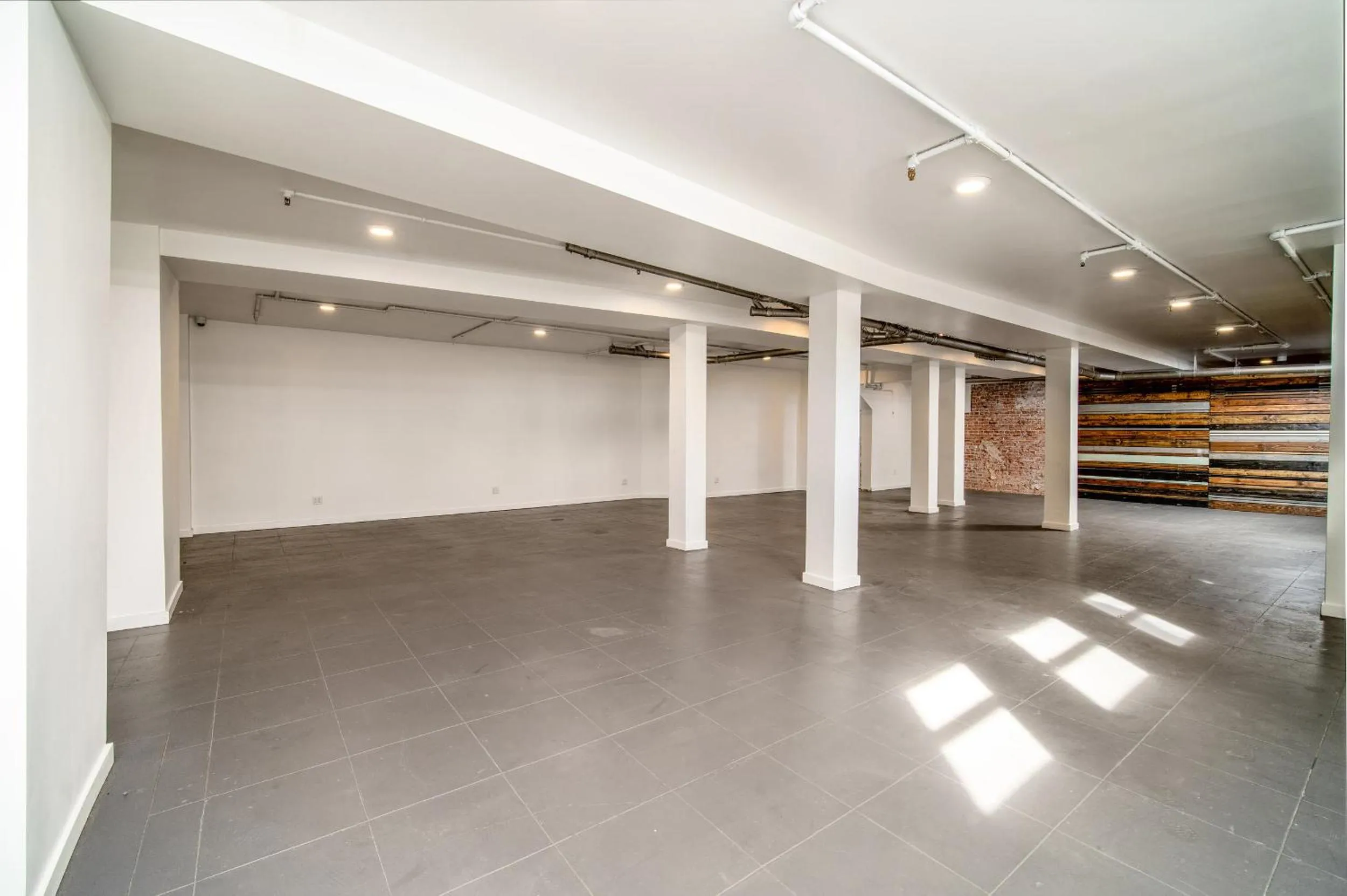 AIR Venice on the Beach