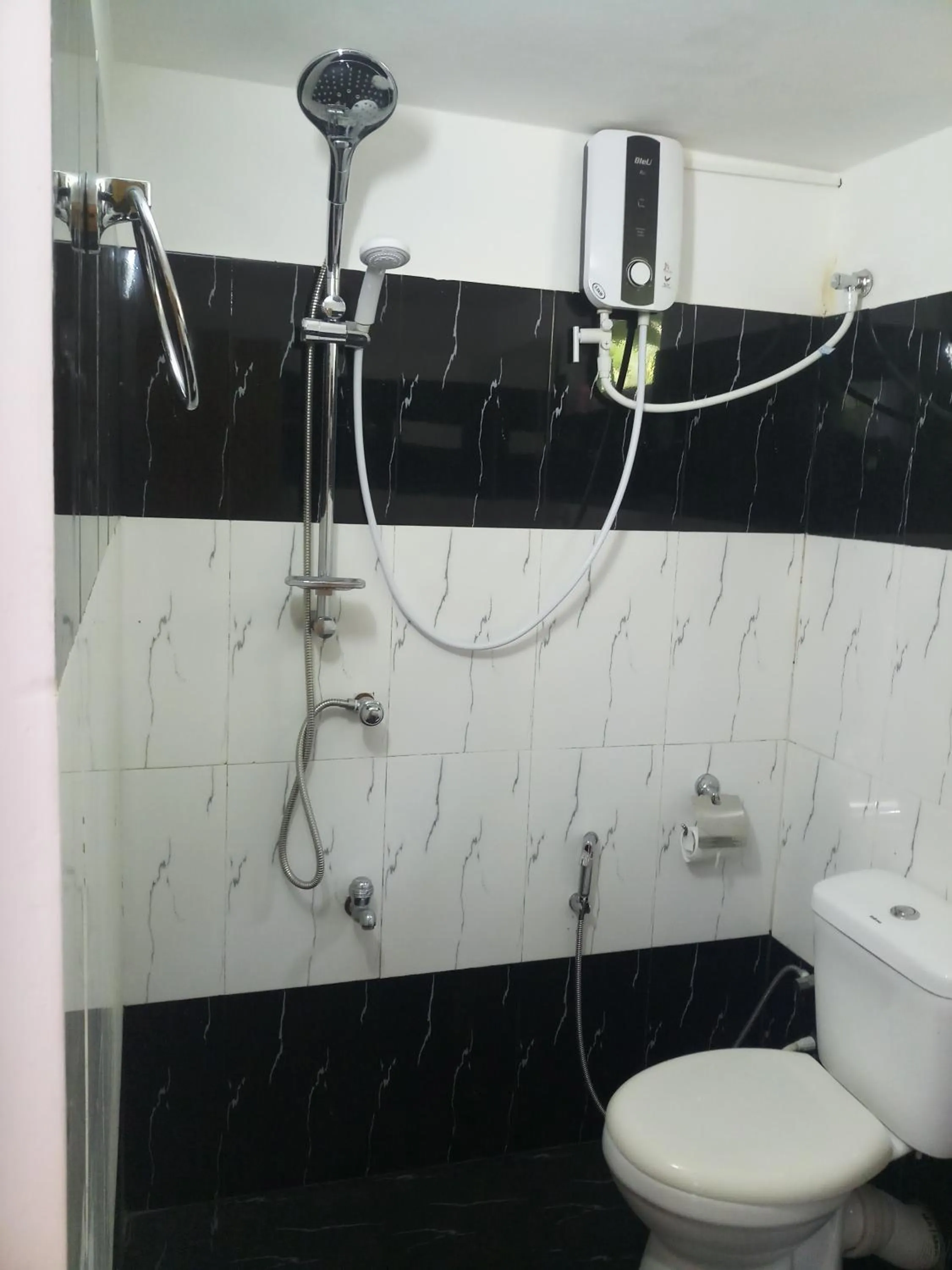 Bathroom in Cassia Udawalawe