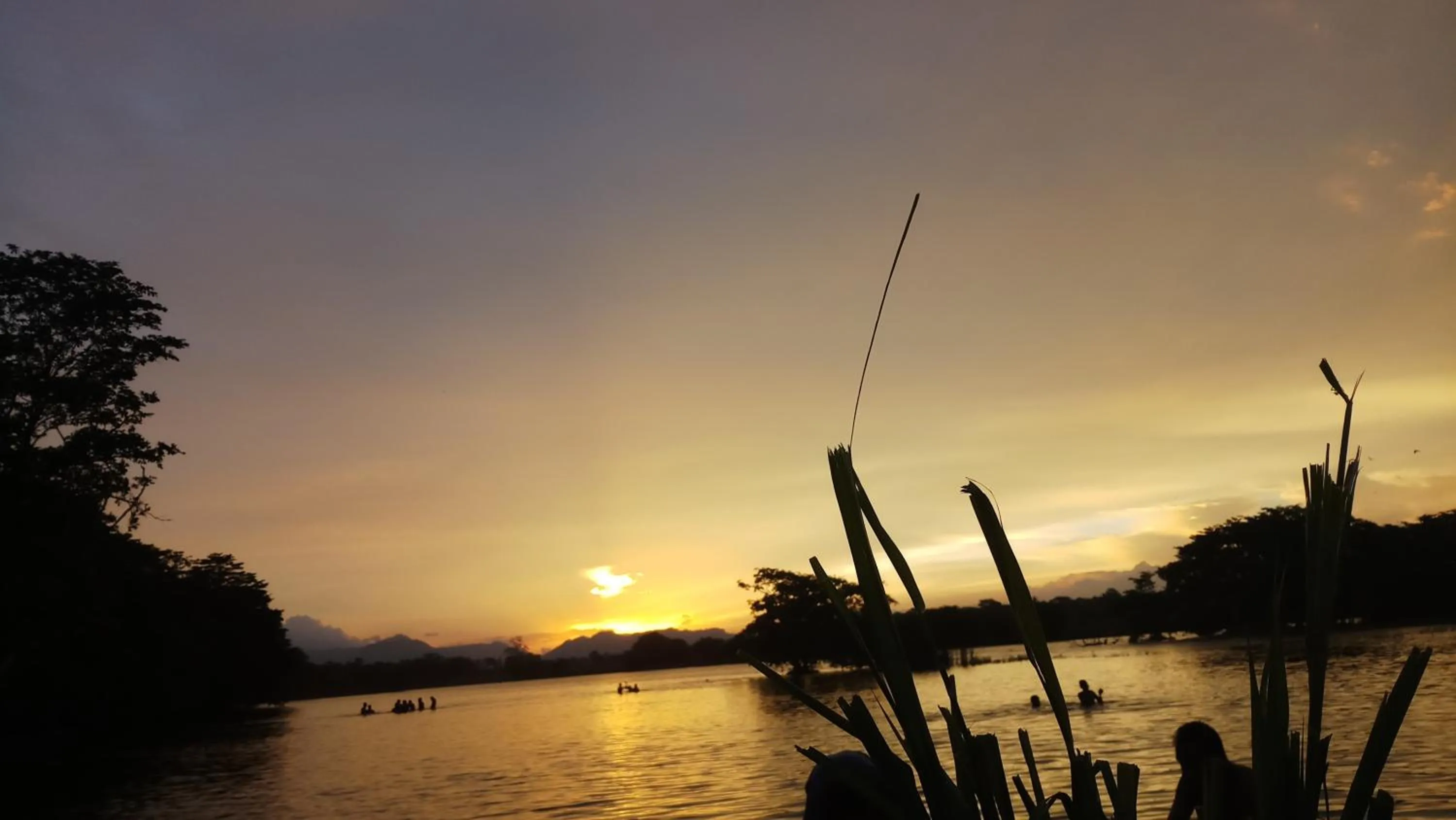 Sunset in Cassia Udawalawe