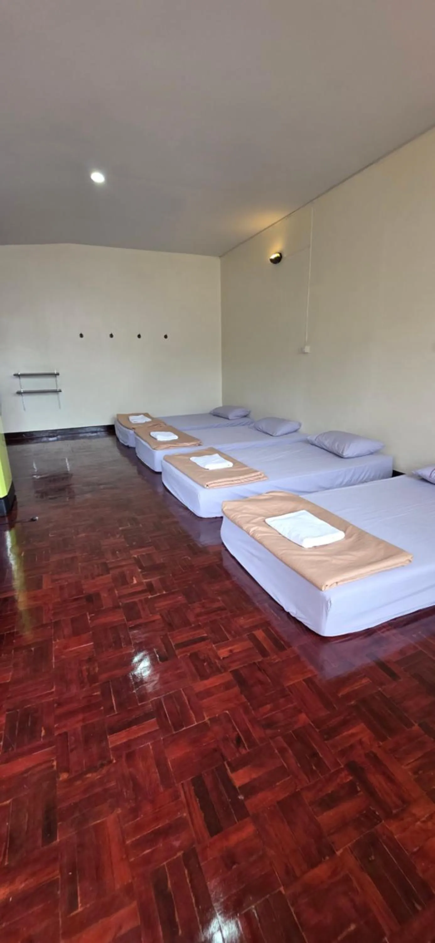 Photo of the whole room, Bed in P.L.P Guesthouse - Mae Hong Son