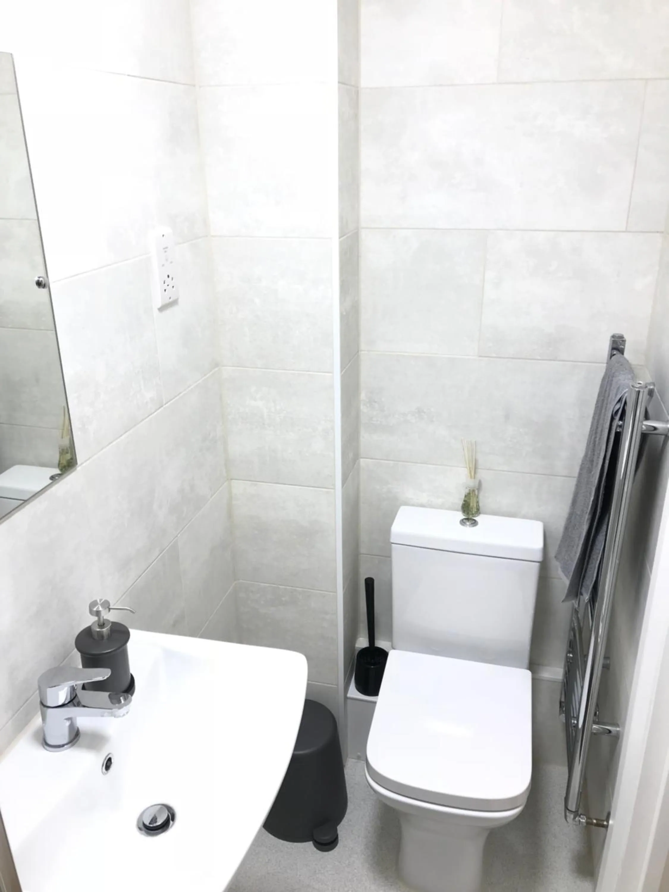 Bathroom in RC Airport Rooms