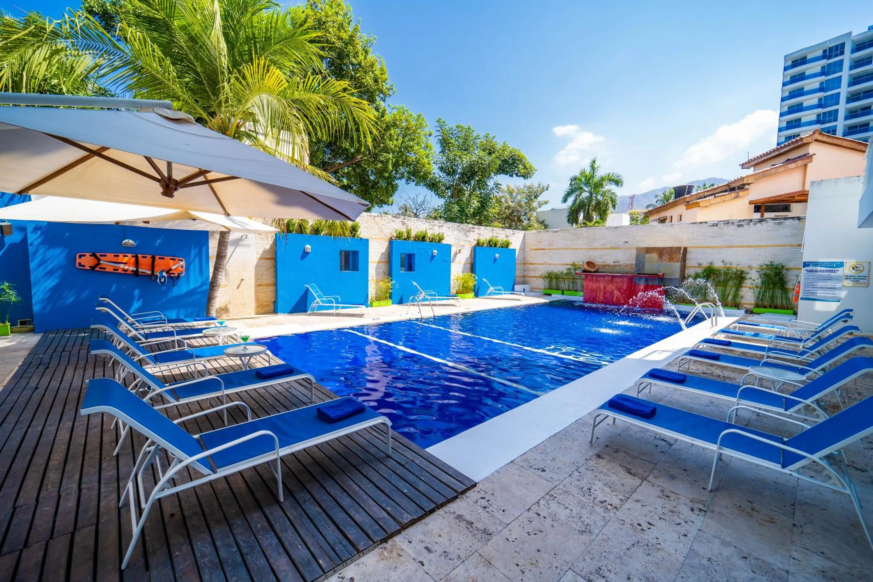 Swimming pool in Hotel Santorini Resort