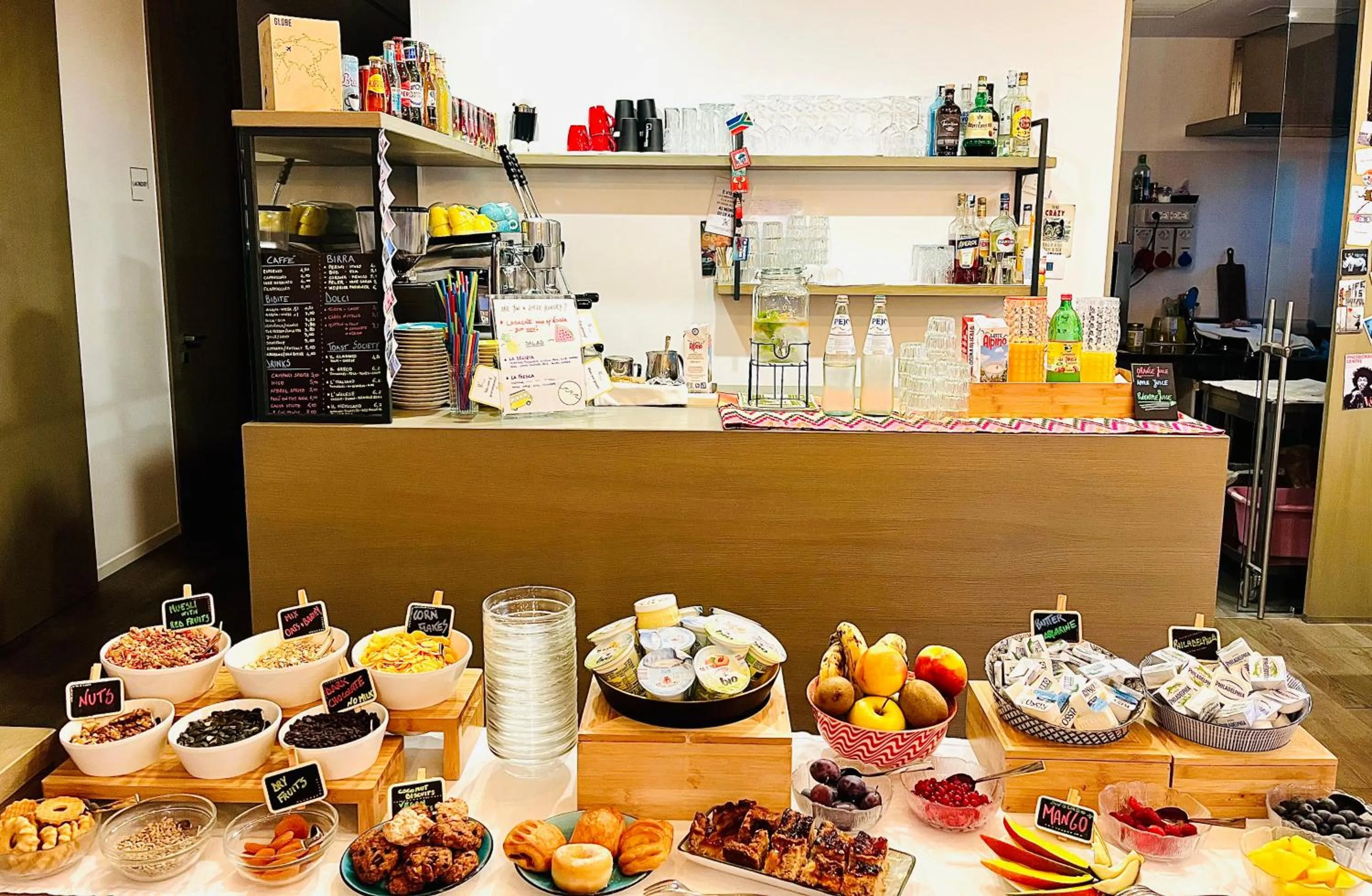 Buffet breakfast in Glocal Torbole