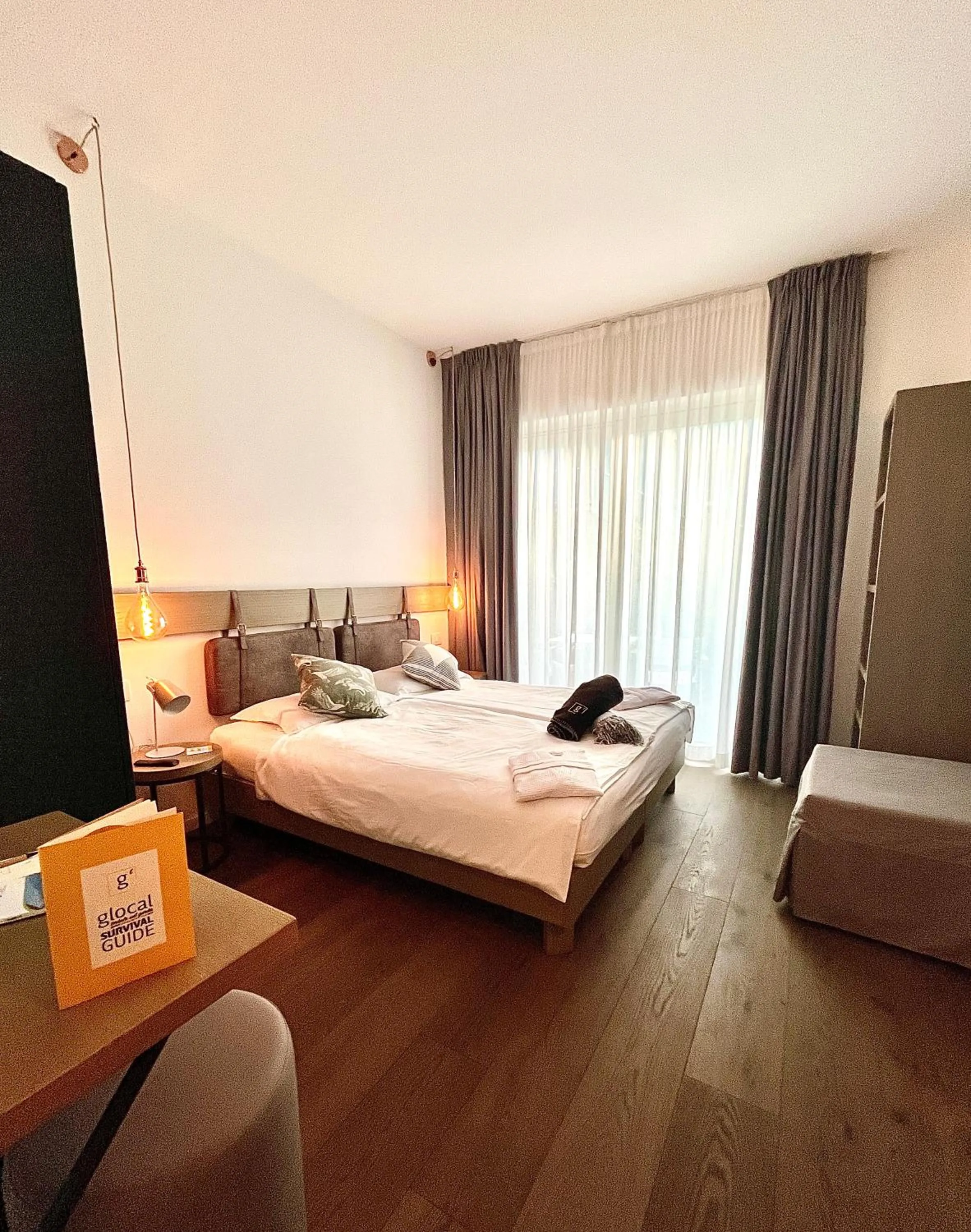 Bedroom, Bed in Glocal Torbole