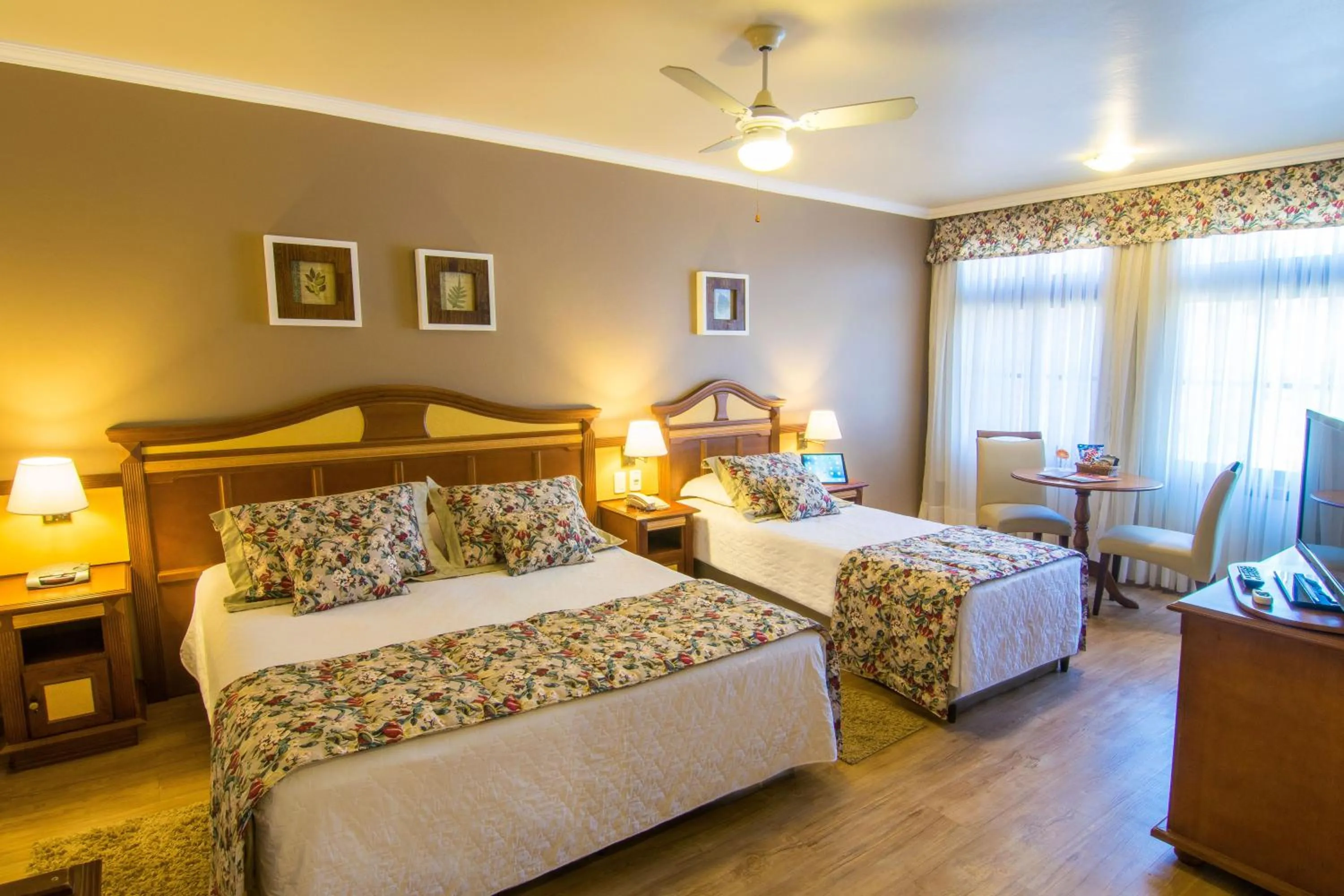 Photo of the whole room, Bed in Hotel Recanto da Serra