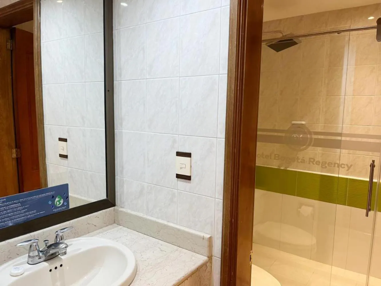 Bathroom in Hotel Bogotá Regency Usaquén