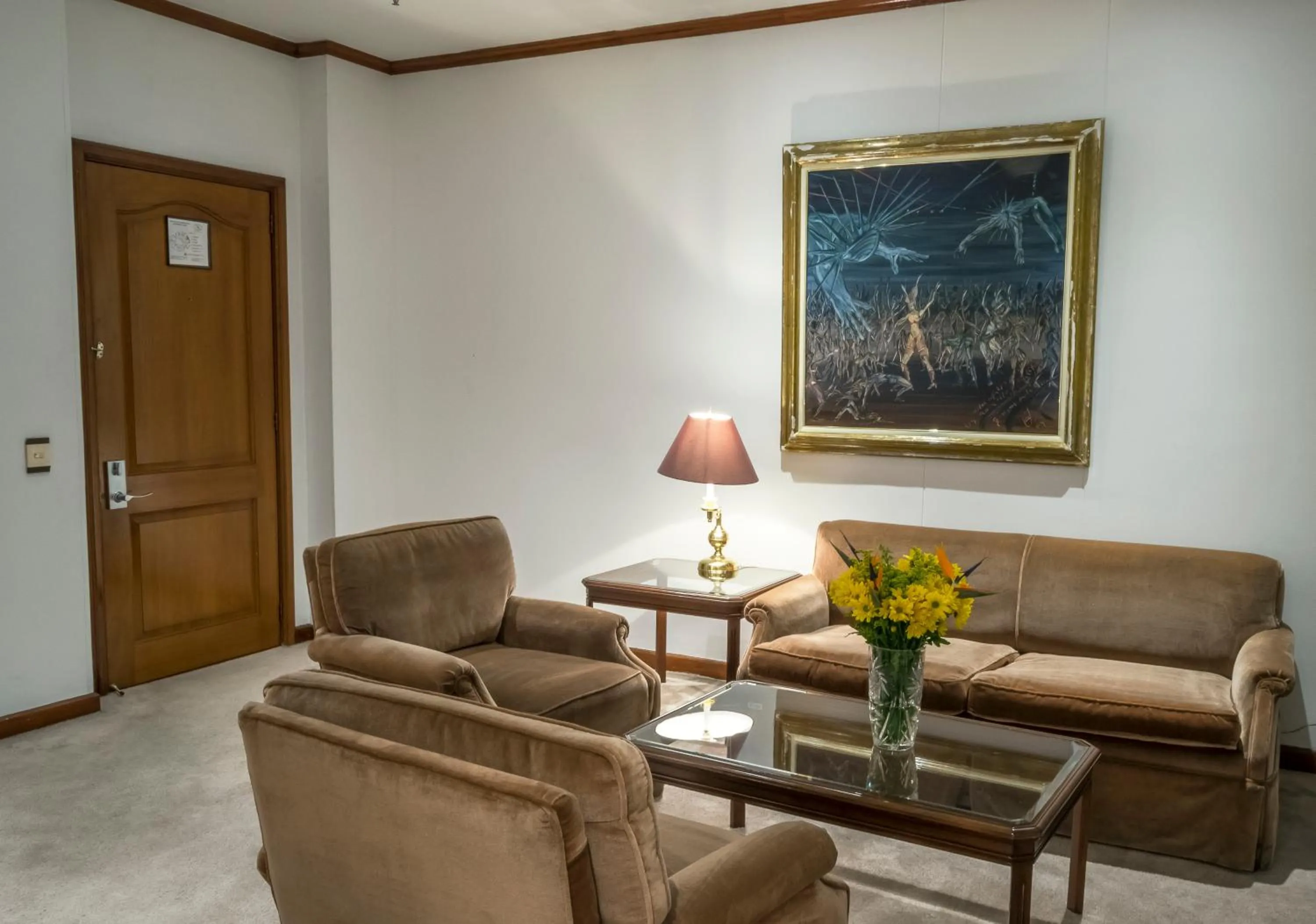 Living room in Hotel Bogotá Regency Usaquén