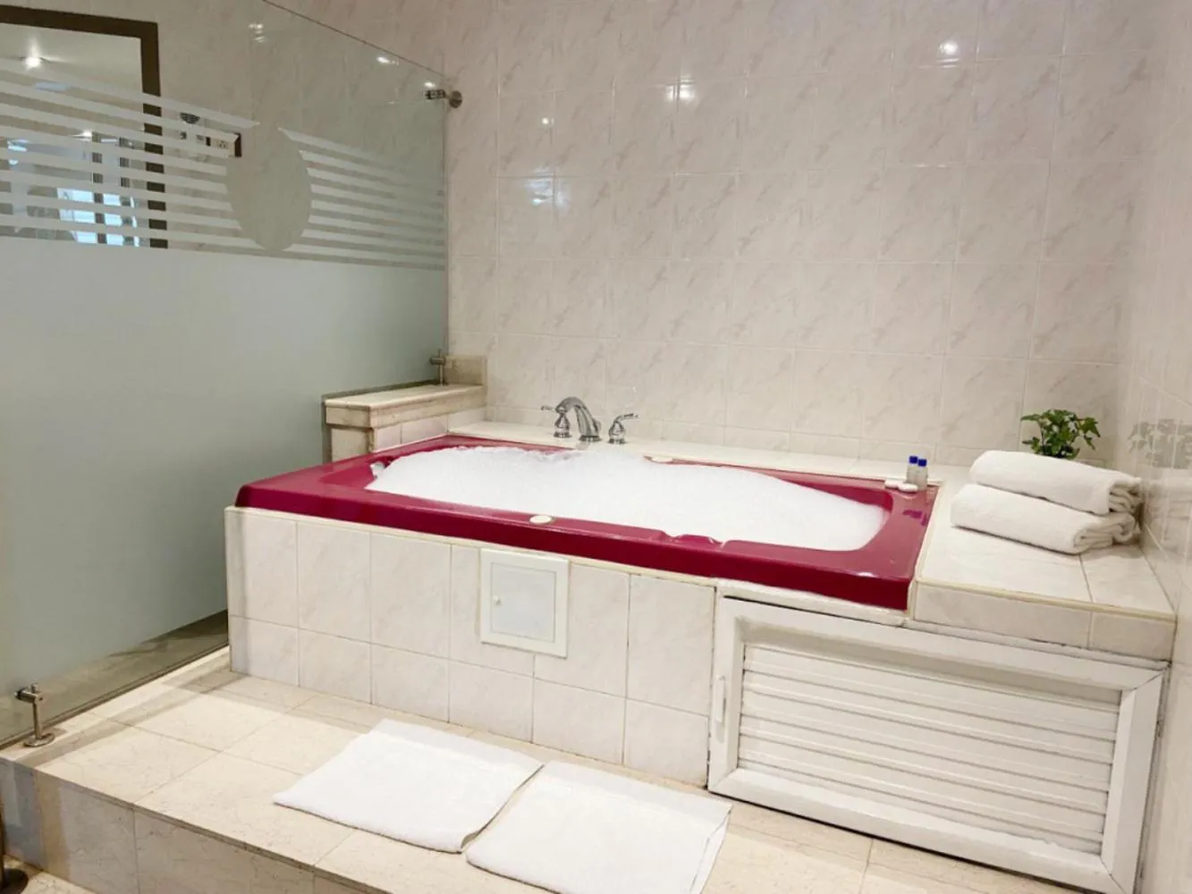 Bathroom in Hotel Bogotá Regency Usaquén