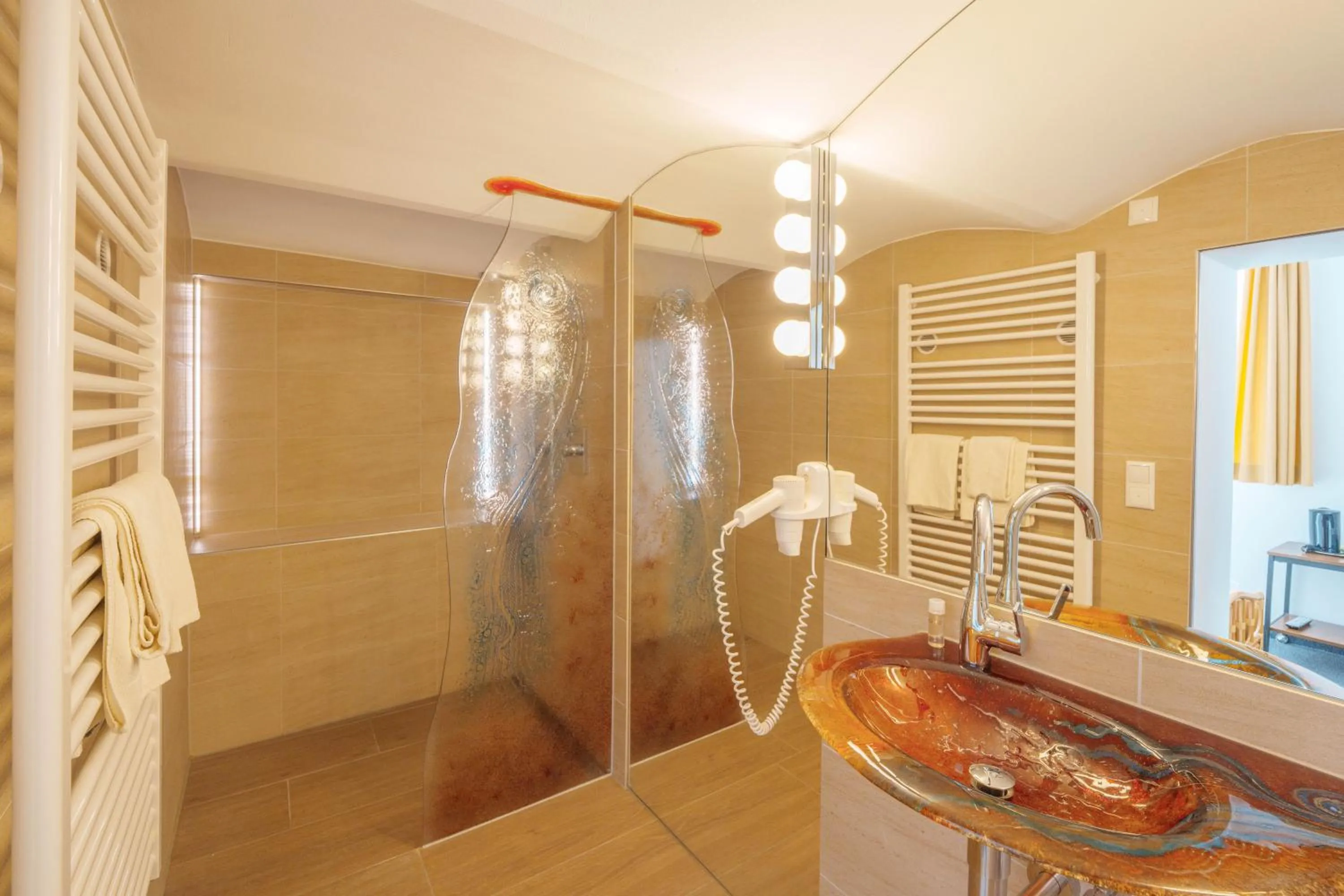 Shower in Altötting City Apartments