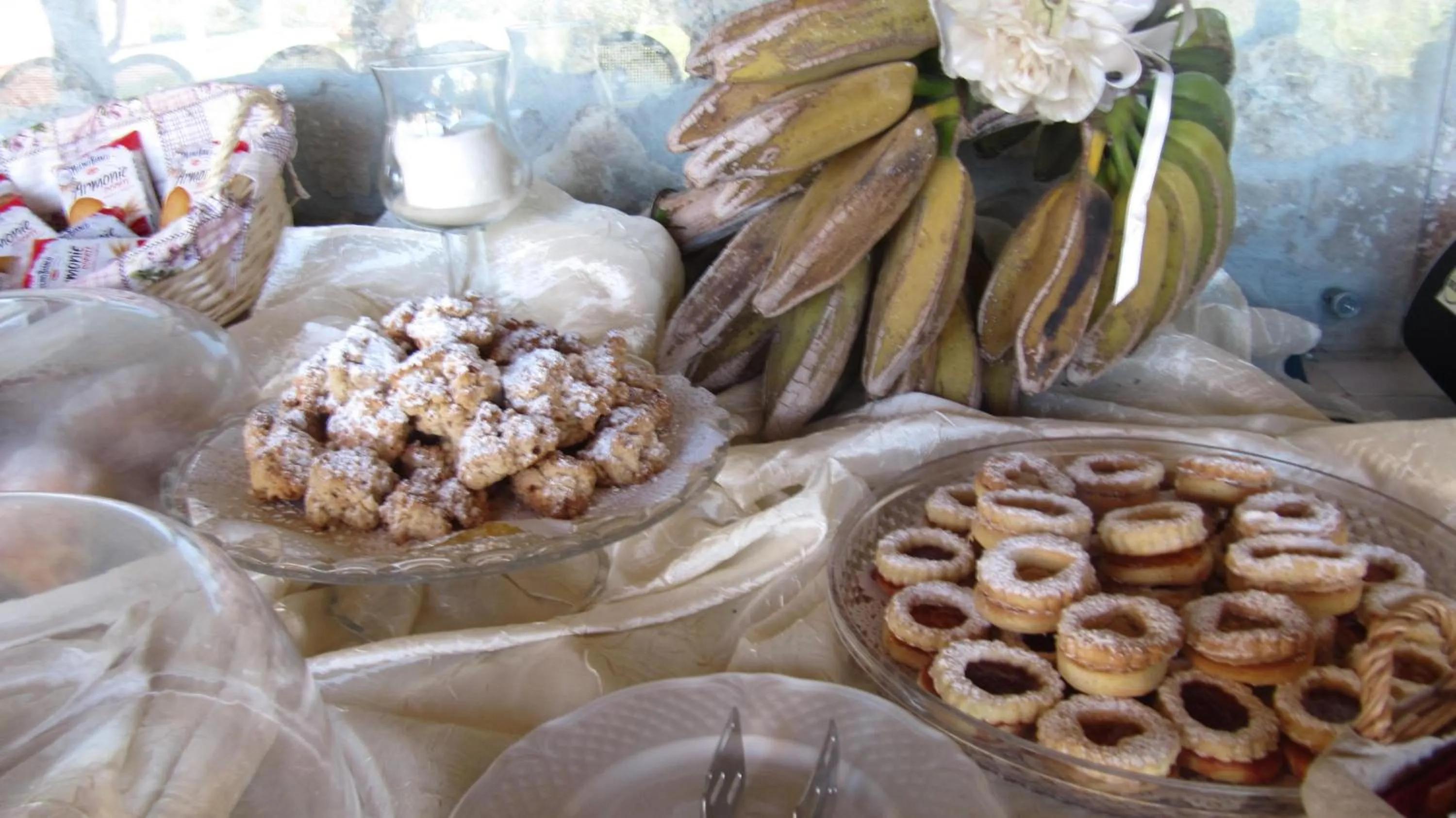 Buffet breakfast in B&B Macchia d'Olmo