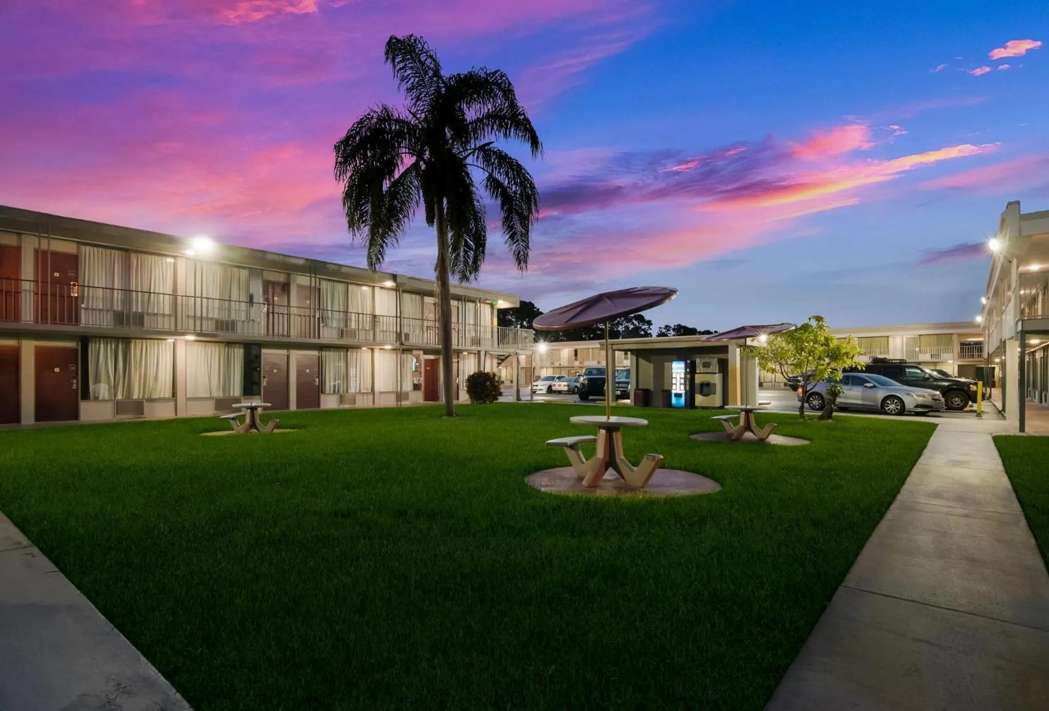 Property building in HomeTowne Studios by Red Roof Vero Beach - I-95