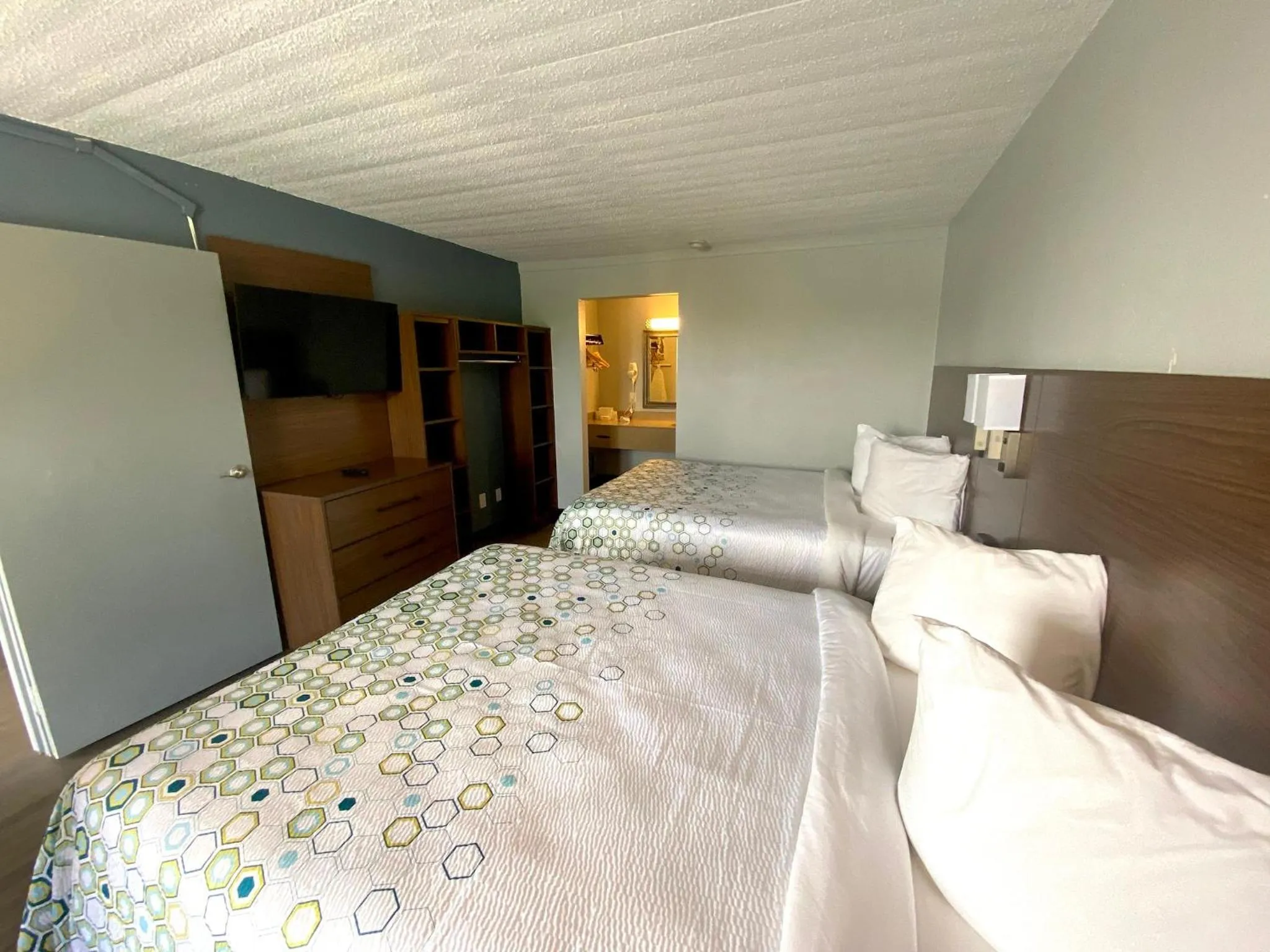 Photo of the whole room in HomeTowne Studios by Red Roof Vero Beach - I-95