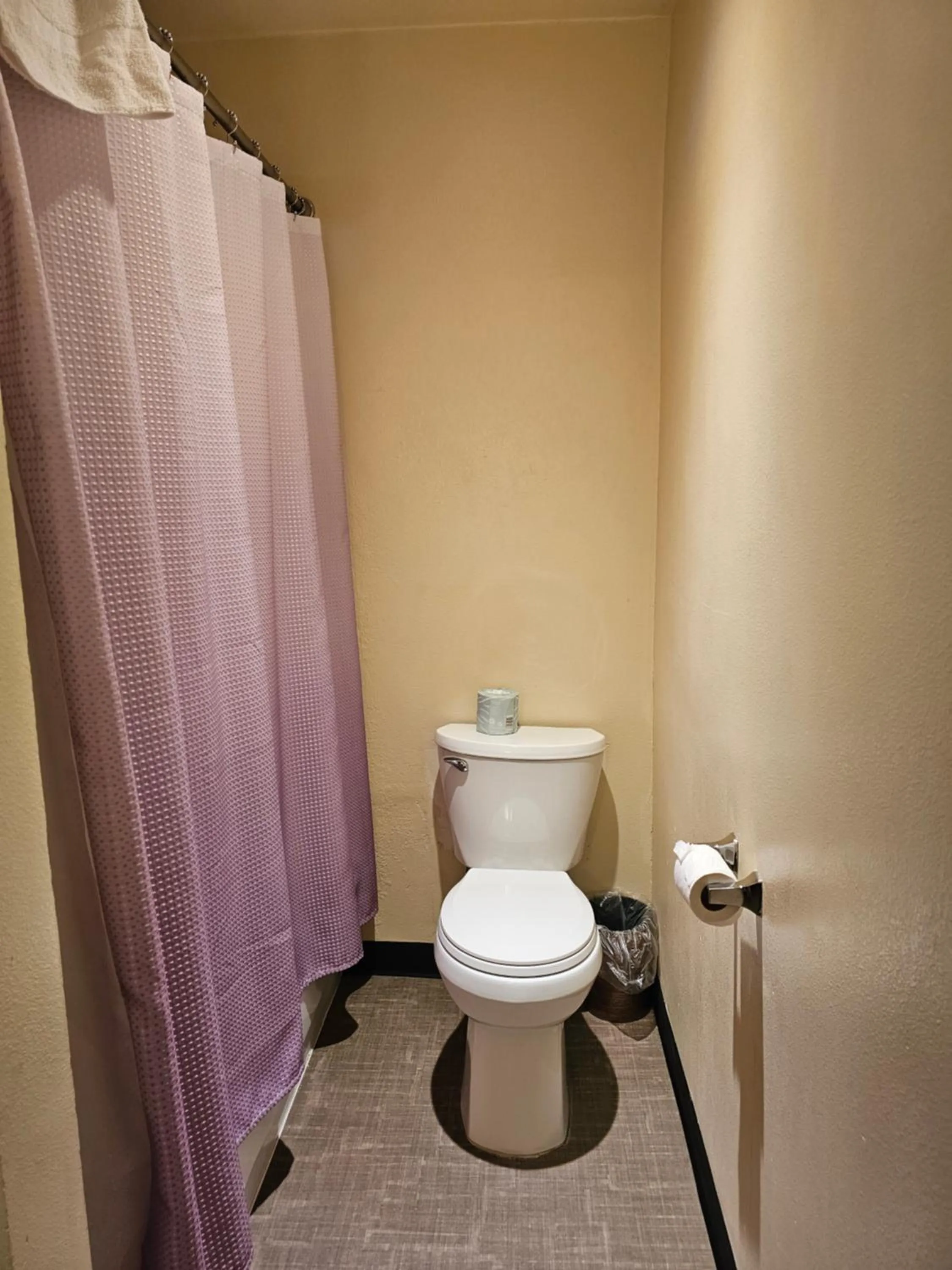 Bath in Cle Elum Travelers Inn