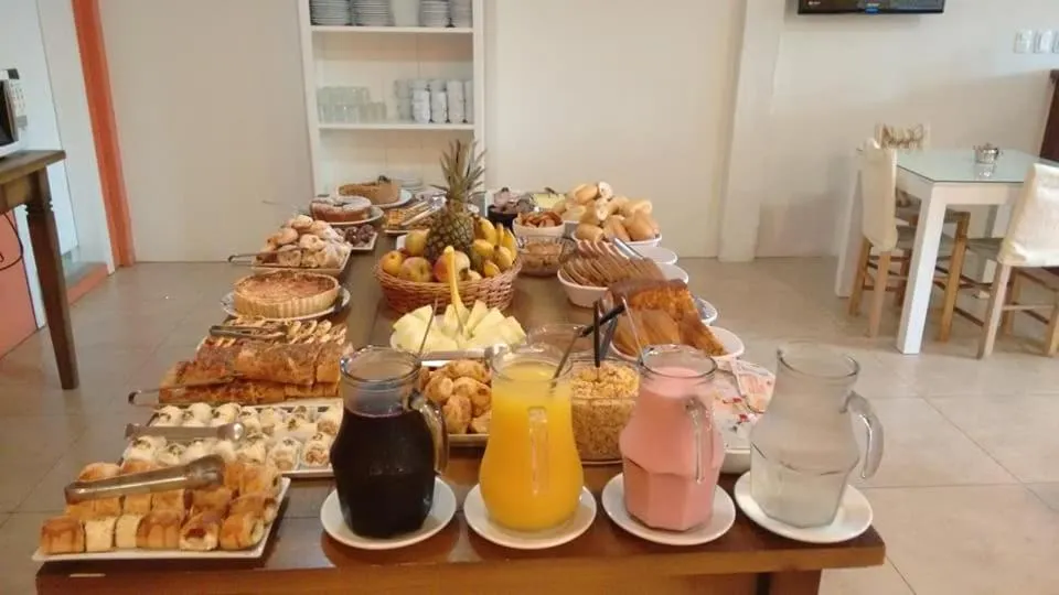 Breakfast in Pousada Recanto Alpino